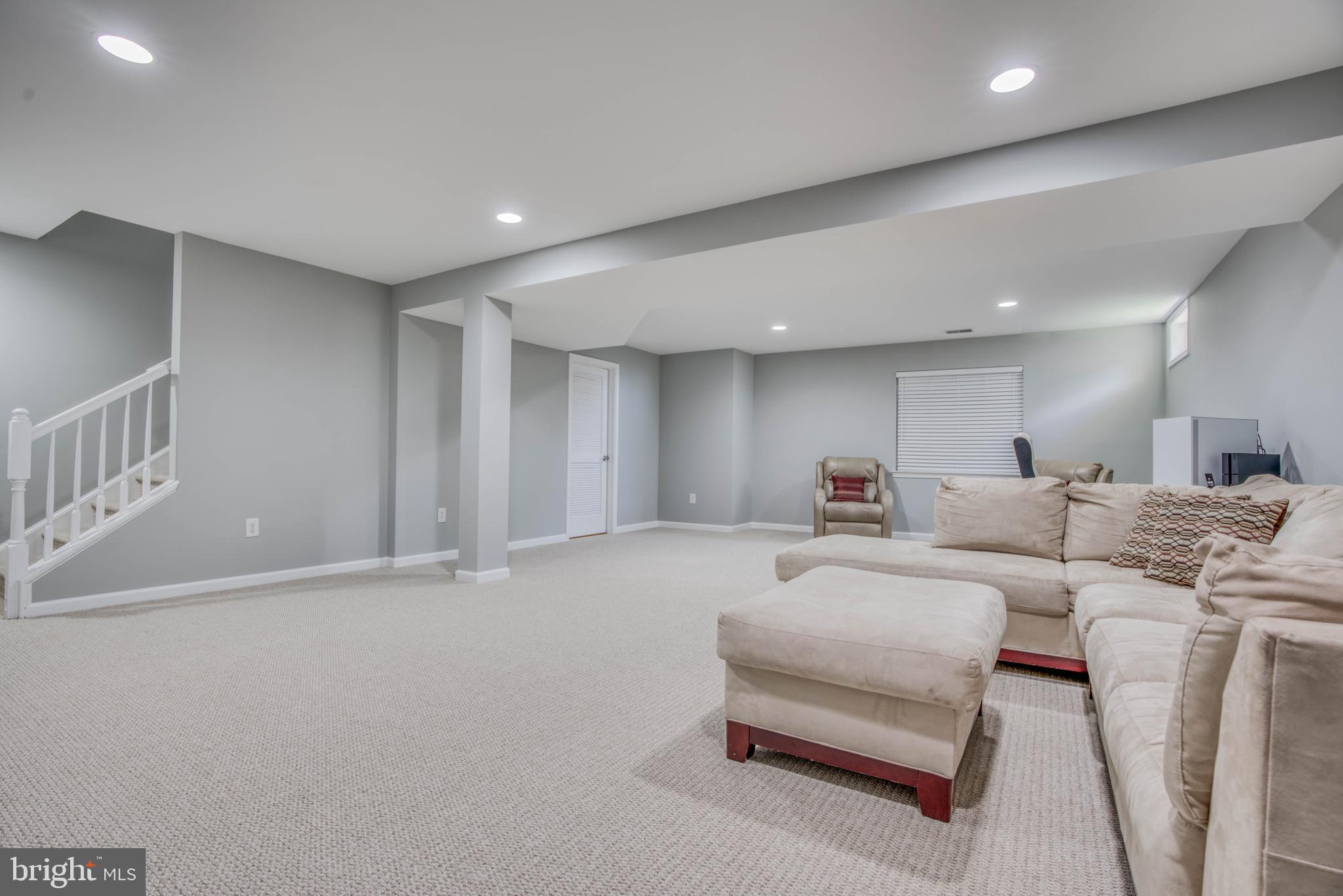 WHITE MARSH - Residential