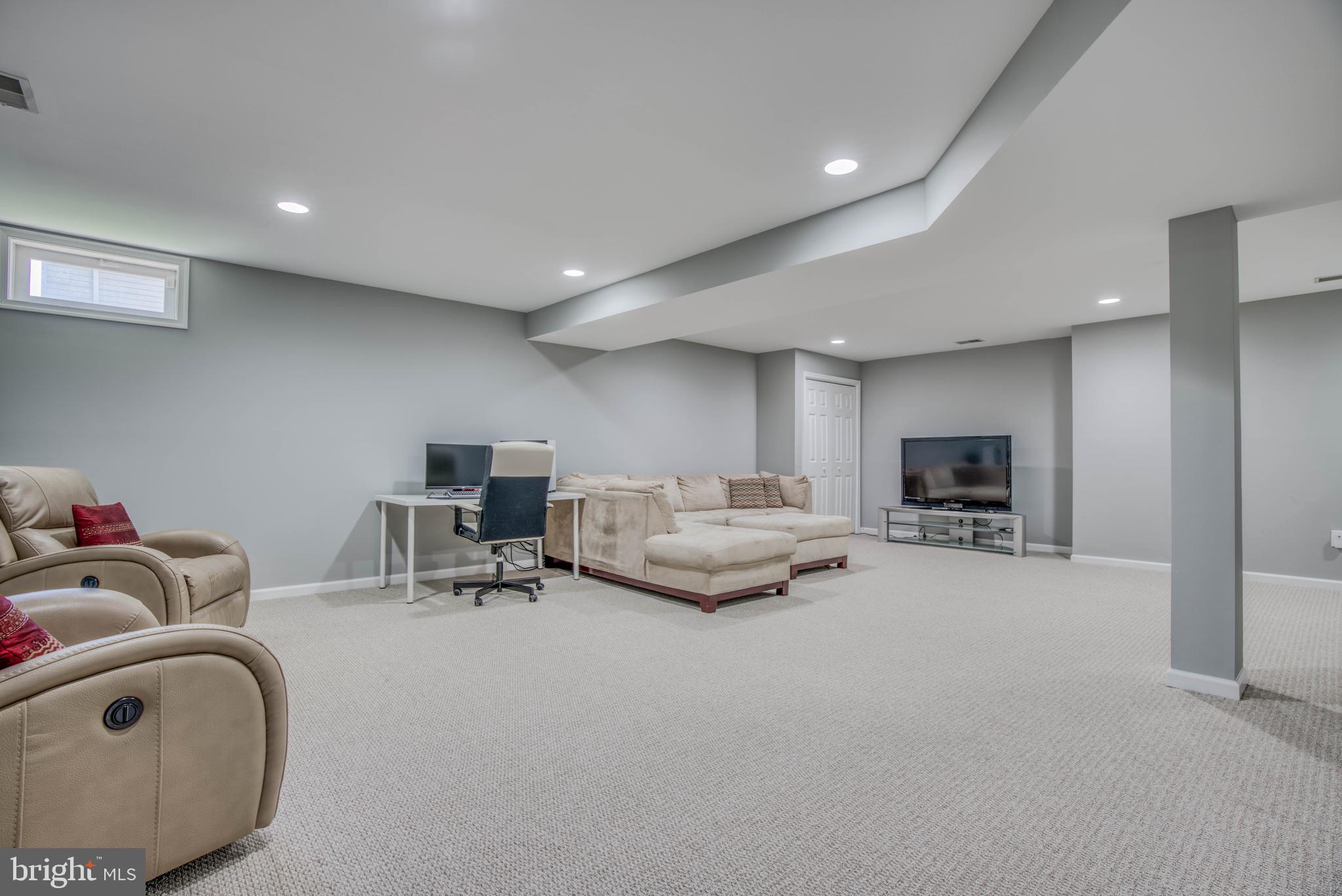 WHITE MARSH - Residential