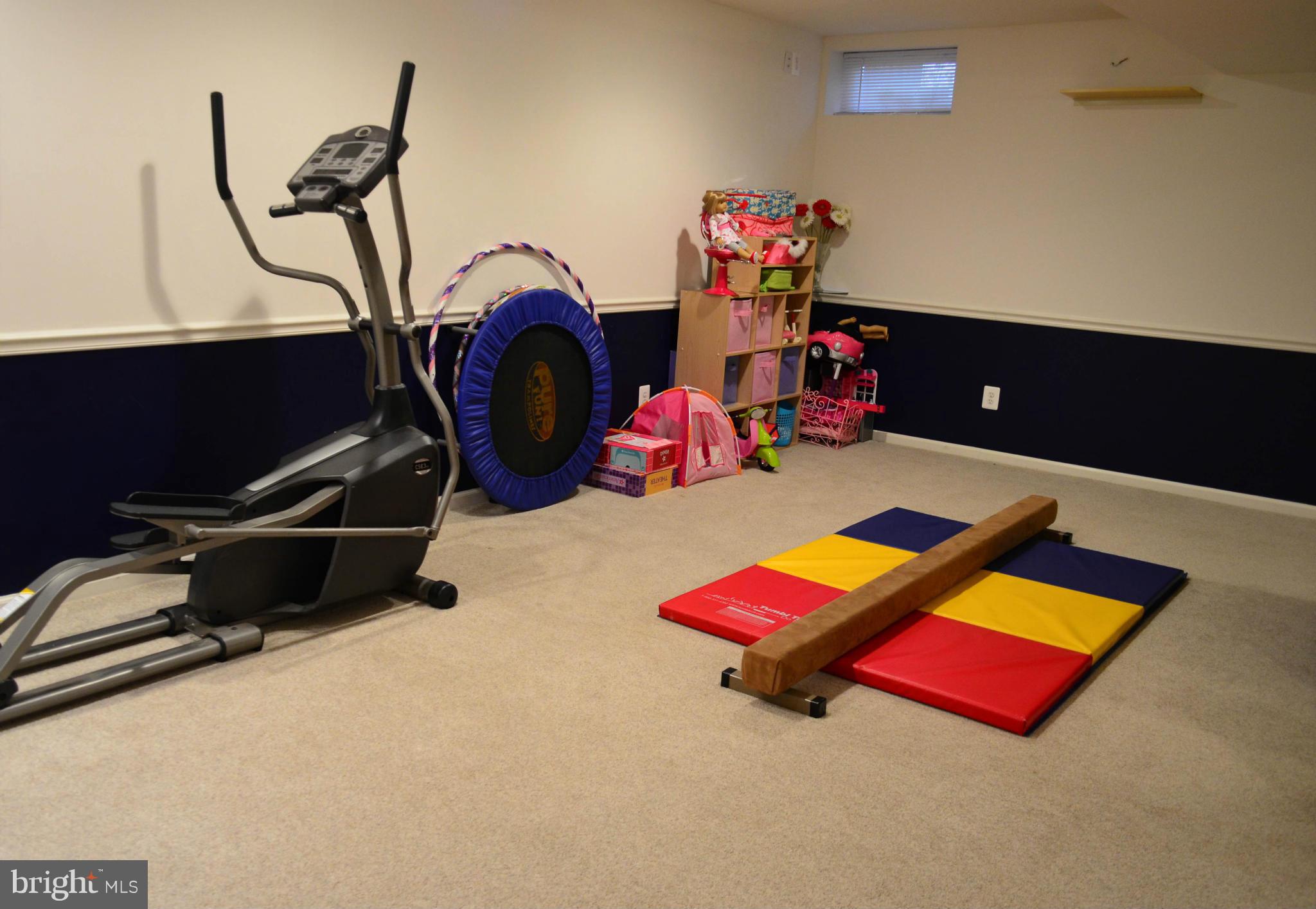 SOUTH RIDING - Residential