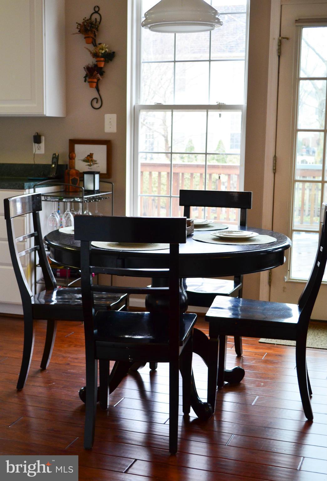 SOUTH RIDING - Residential