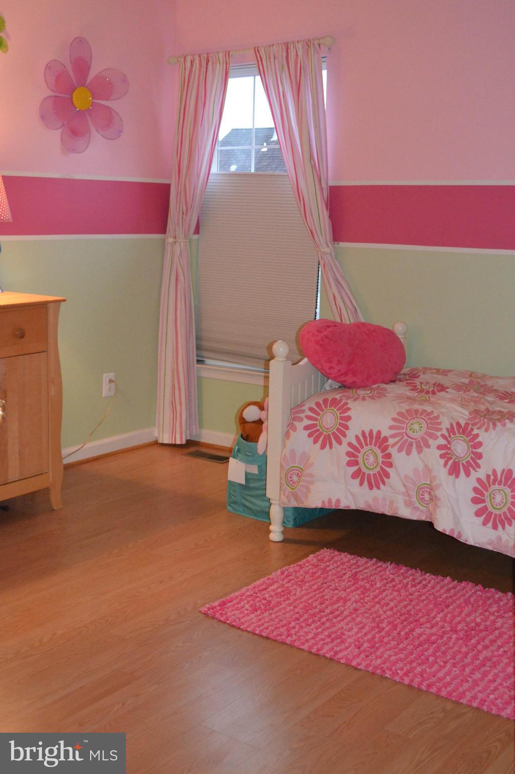 SOUTH RIDING - Residential