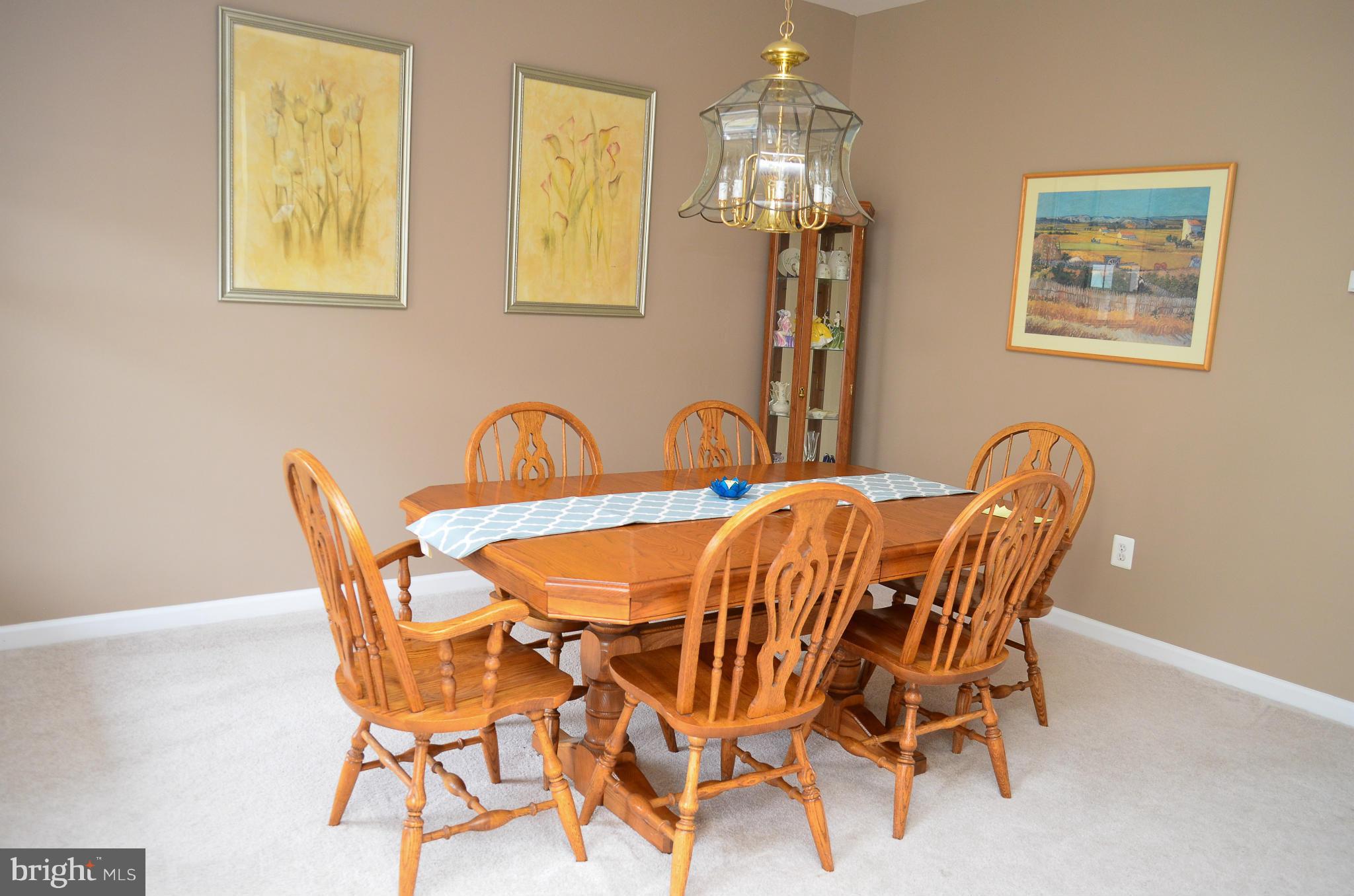 SOUTH RIDING - Residential