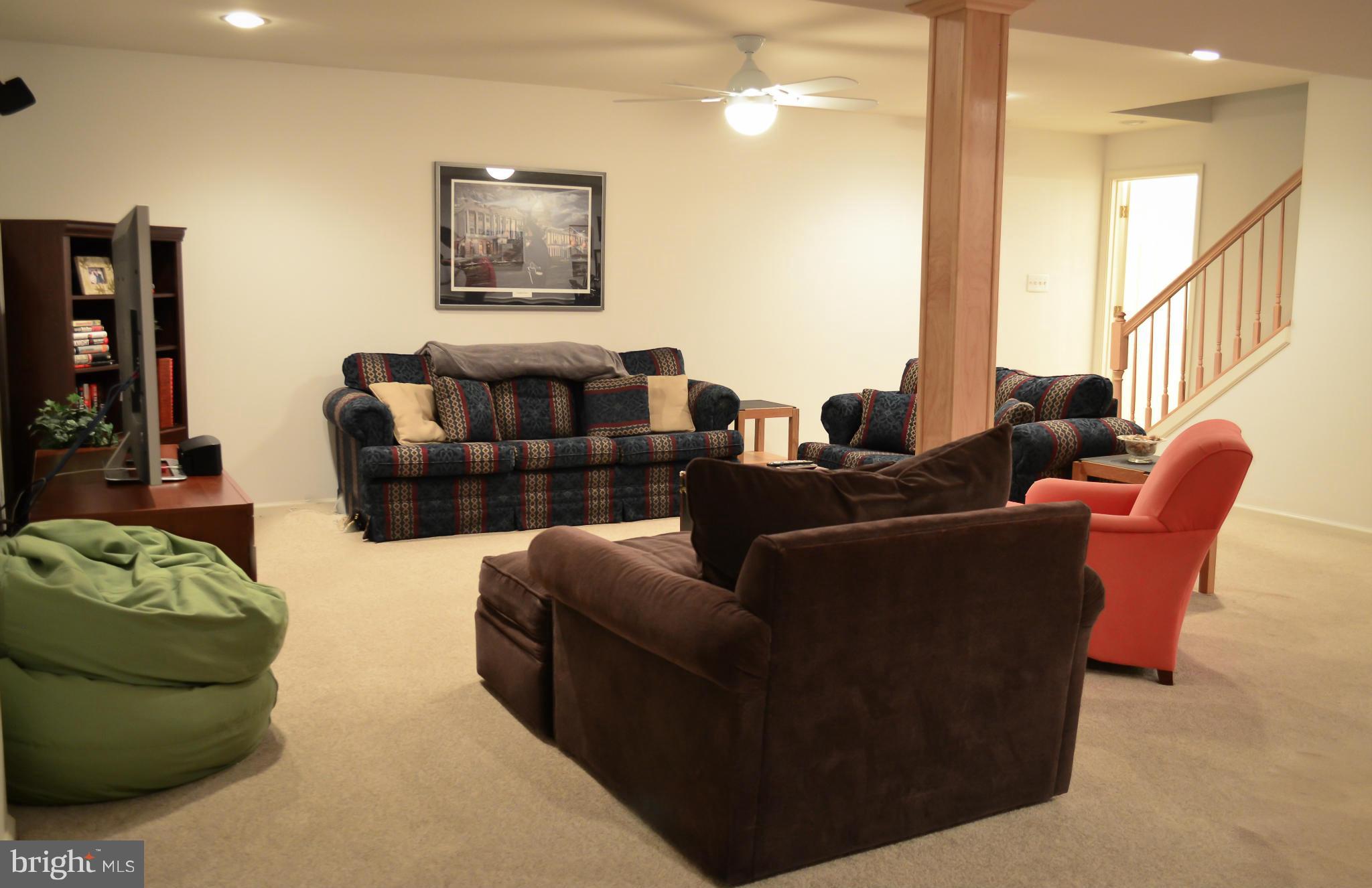 SOUTH RIDING - Residential