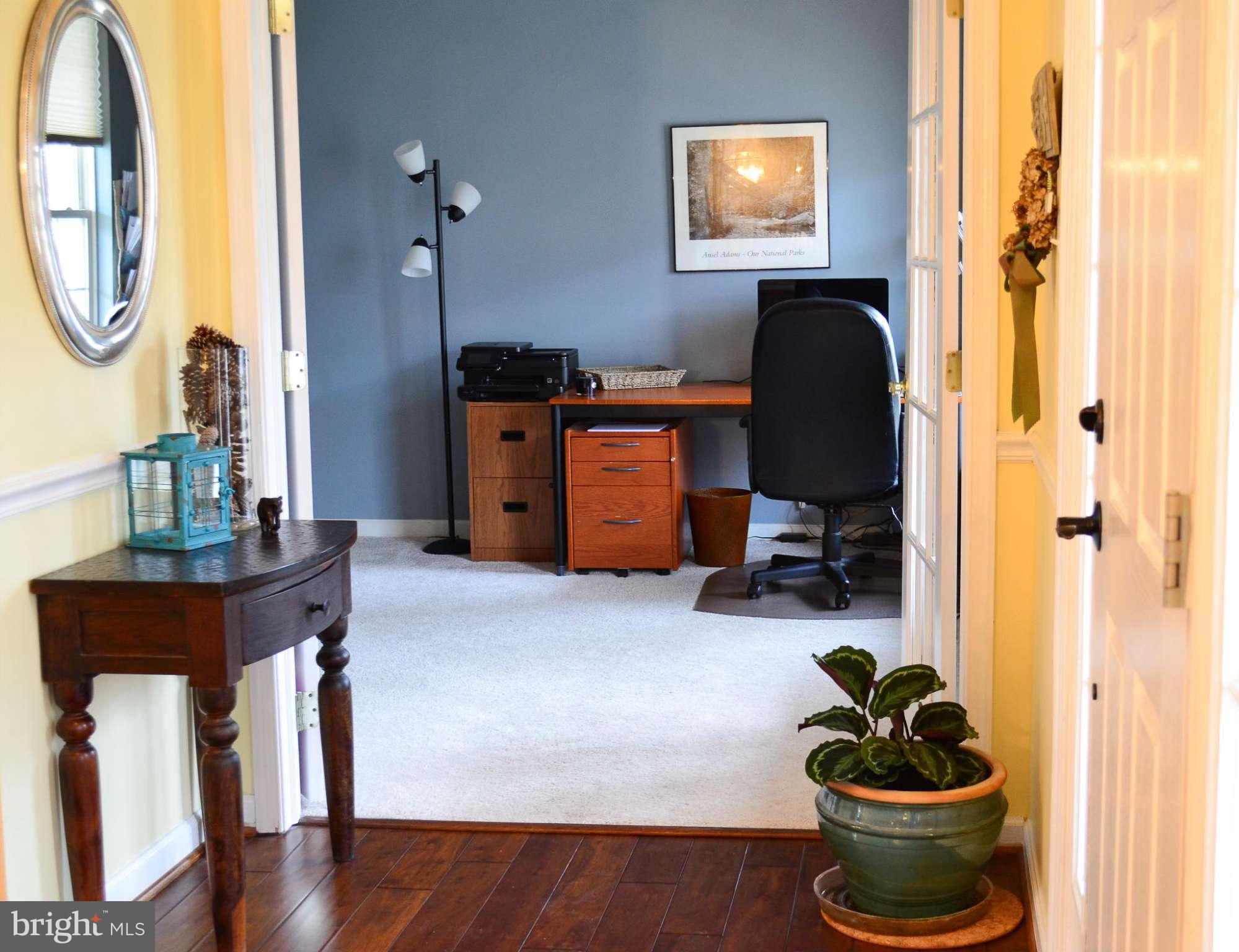 SOUTH RIDING - Residential