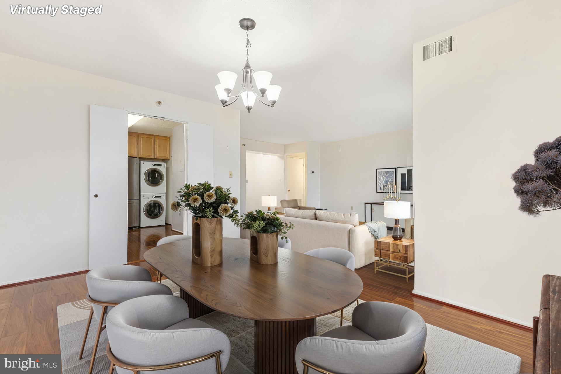 LEISURE WORLD - Residential