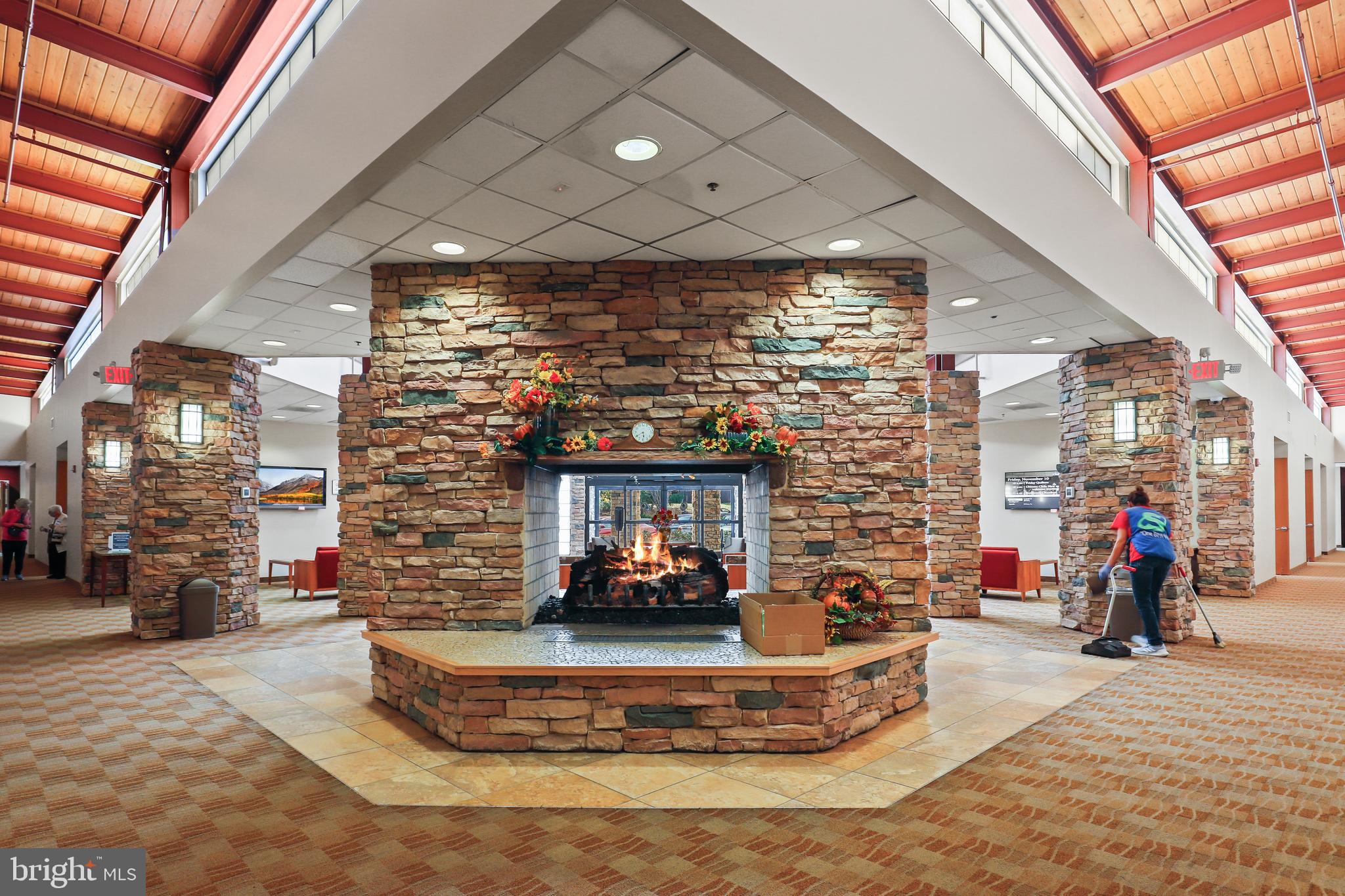 LEISURE WORLD - Residential