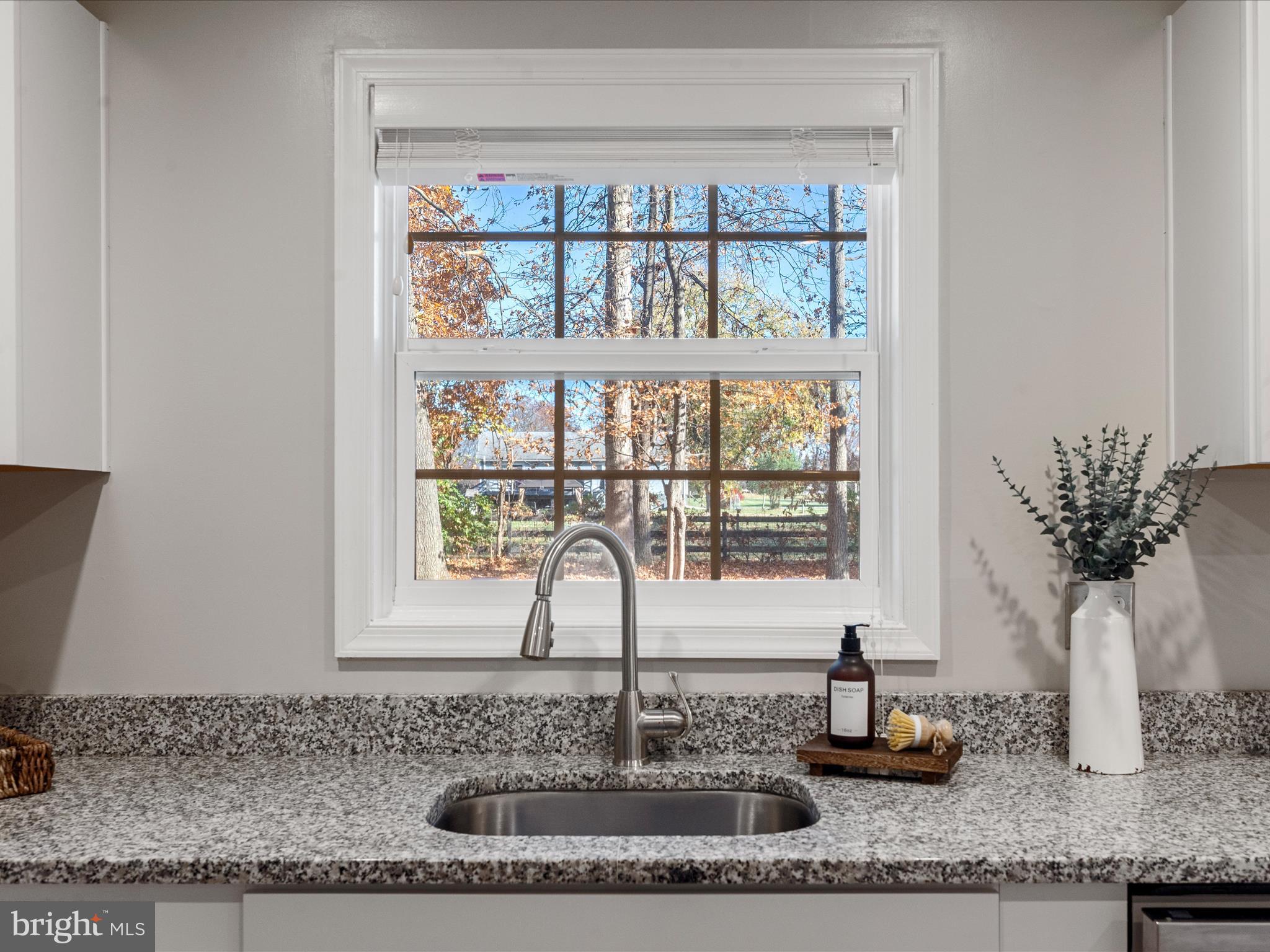 SHADY ACRES - Residential