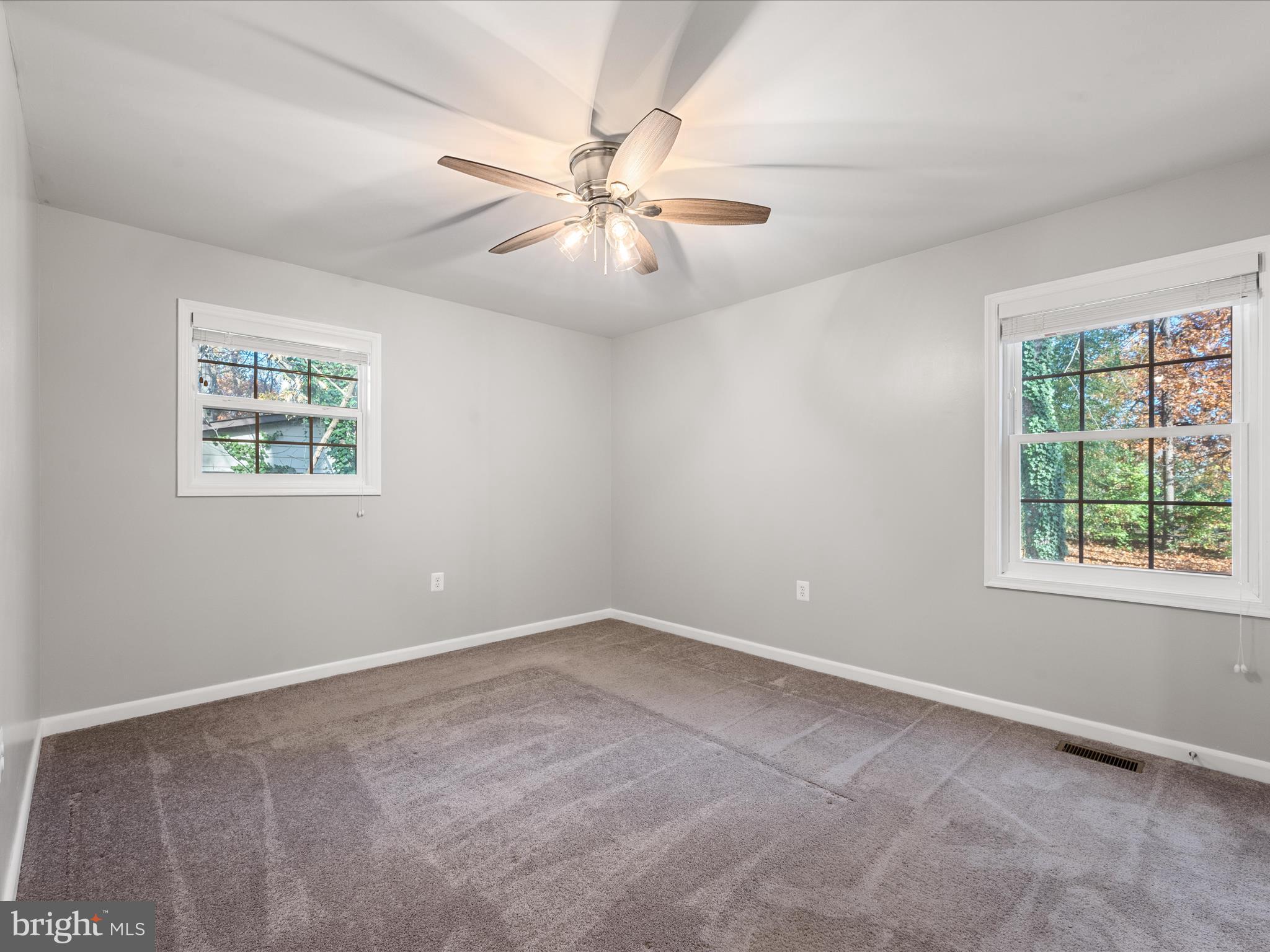 SHADY ACRES - Residential