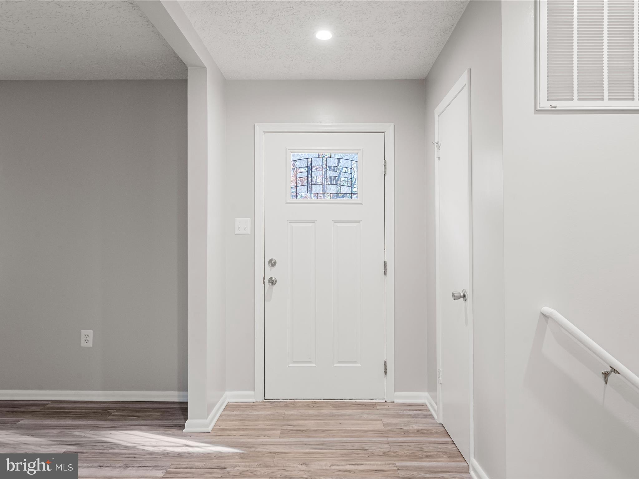 SHADY ACRES - Residential