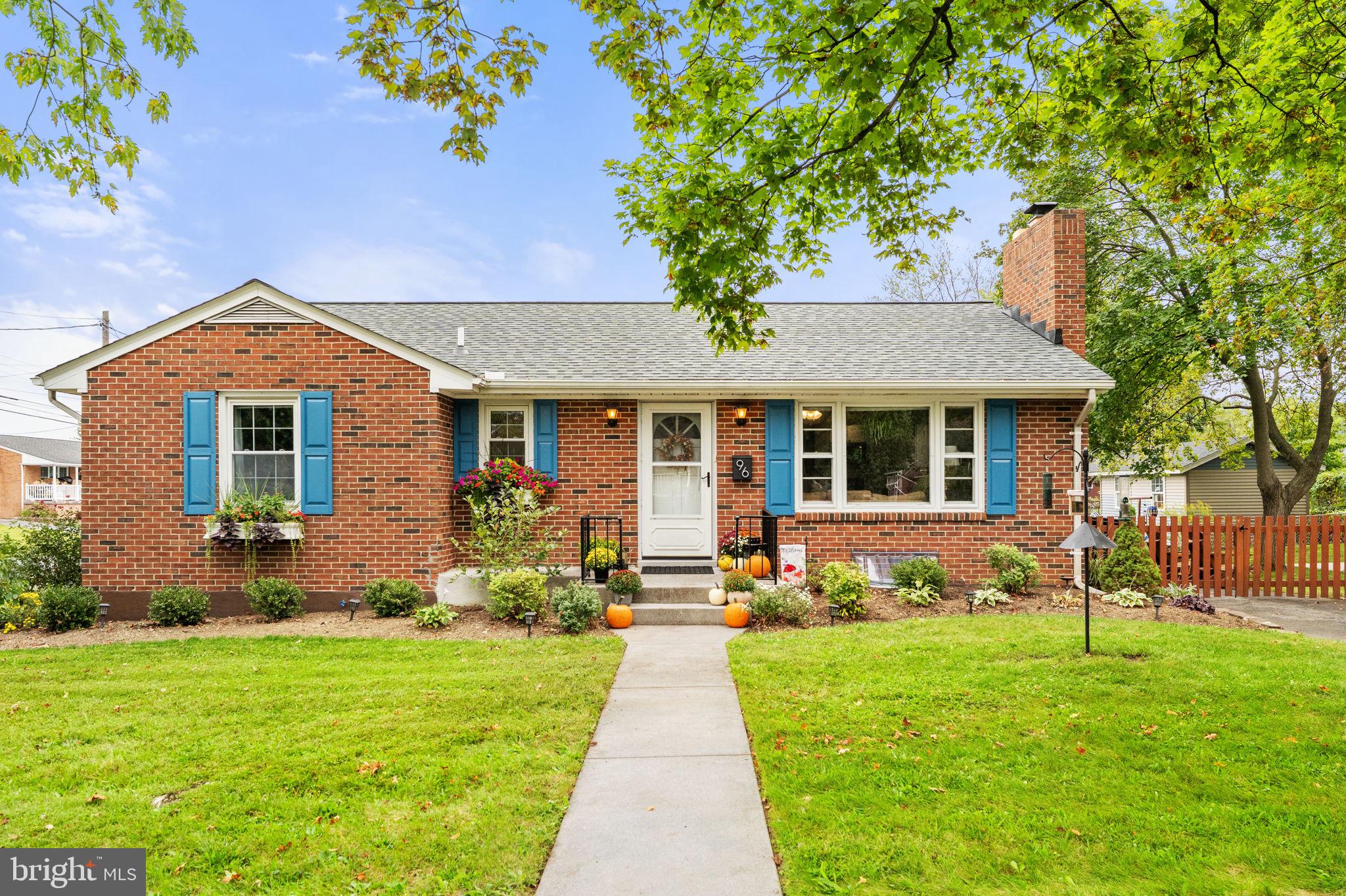 EASTVIEW - Residential