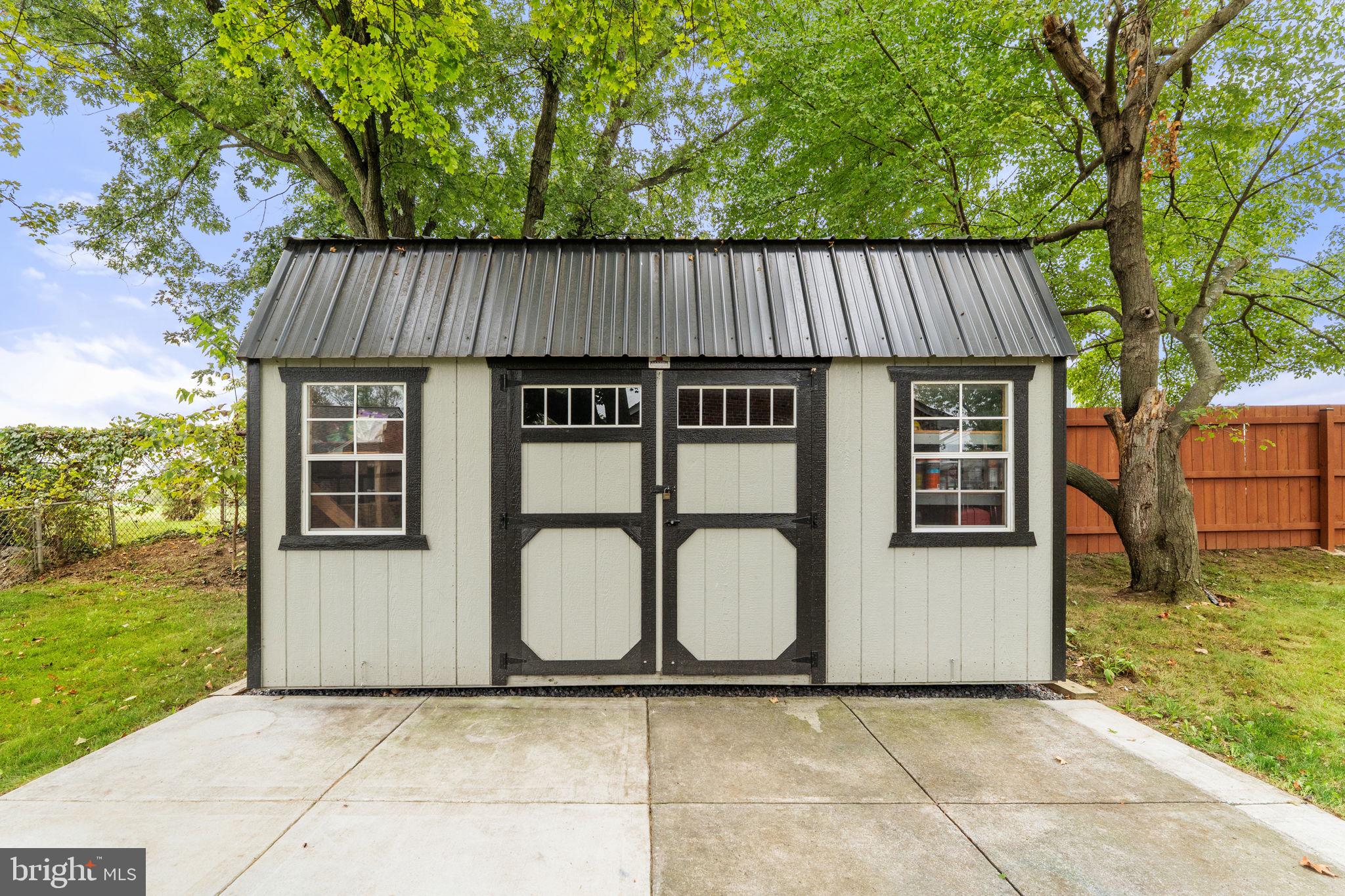 EASTVIEW - Residential