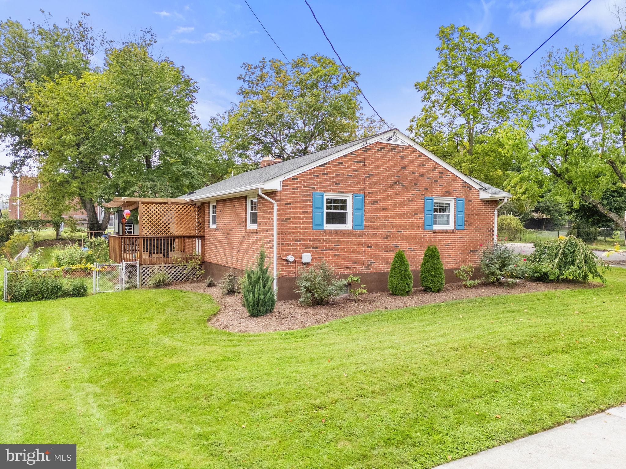 EASTVIEW - Residential