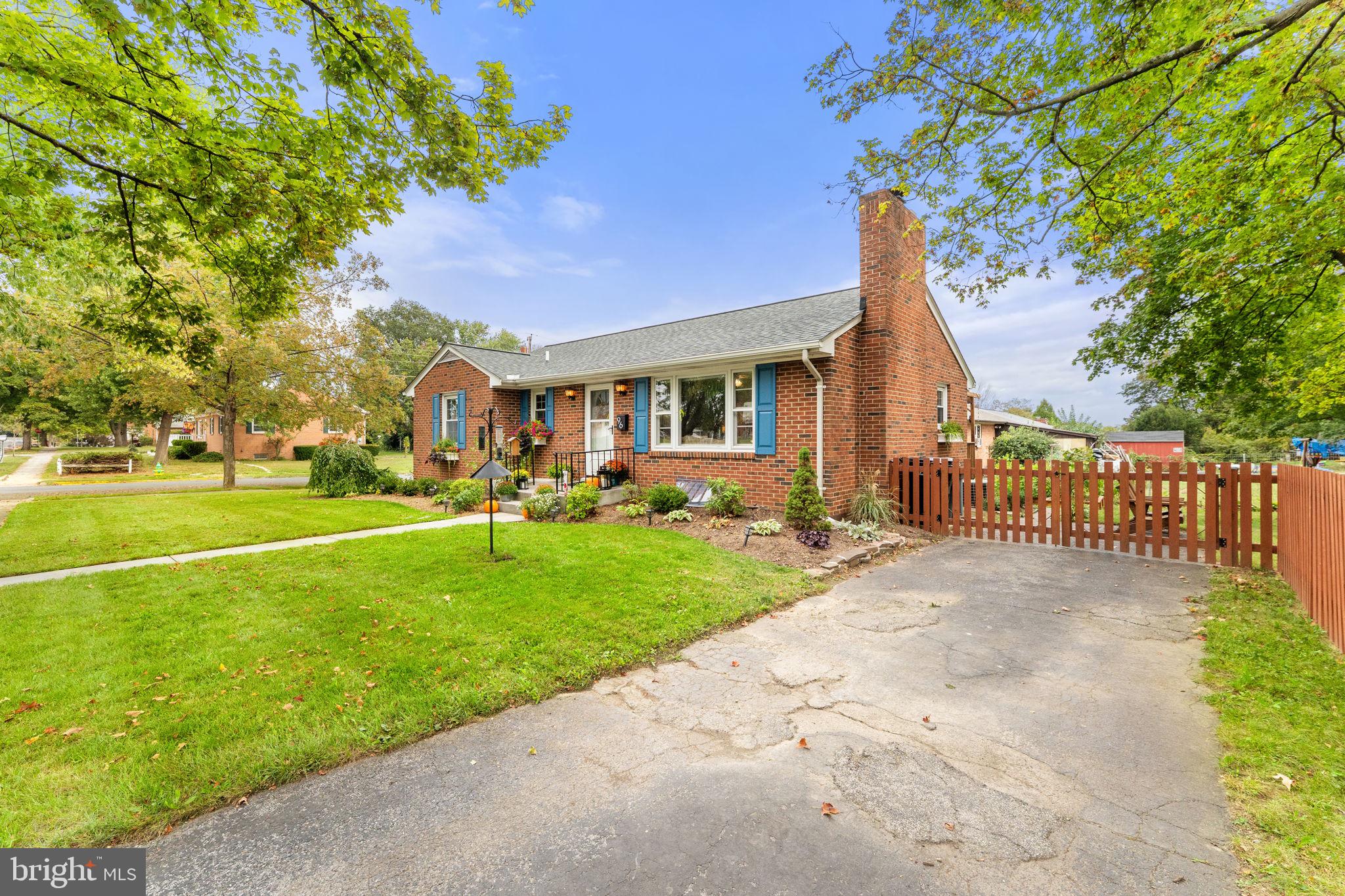 EASTVIEW - Residential