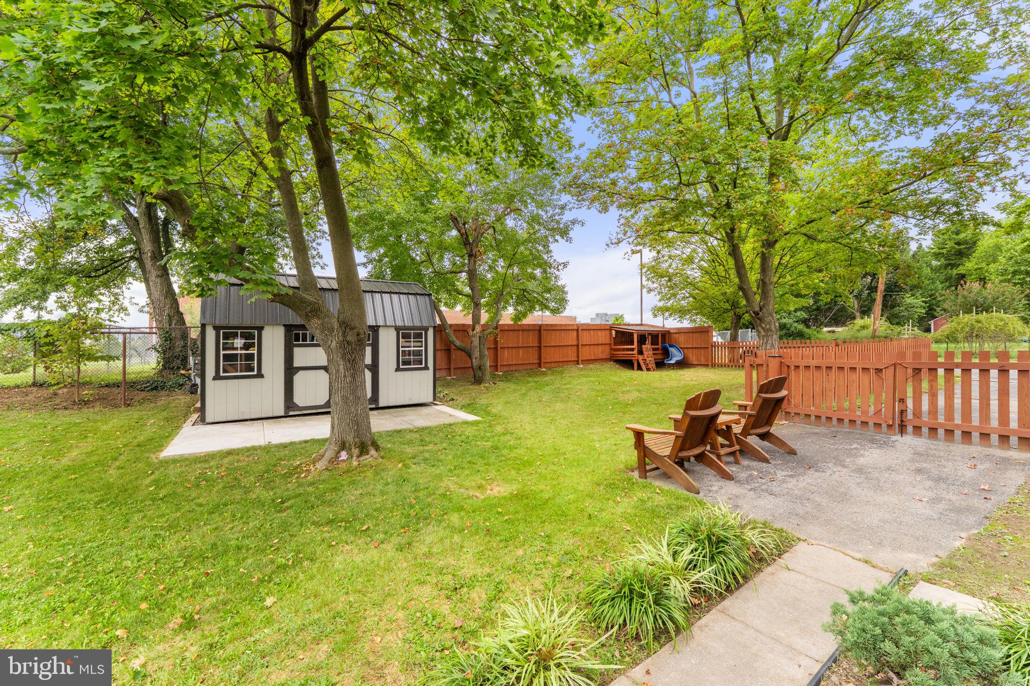 EASTVIEW - Residential