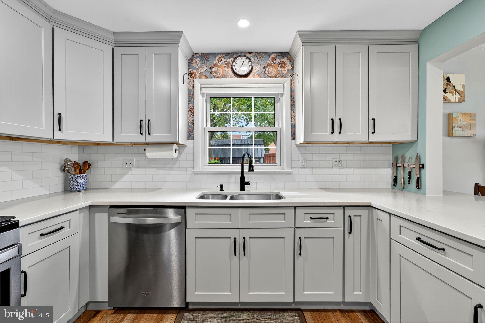 EASTVIEW - Residential