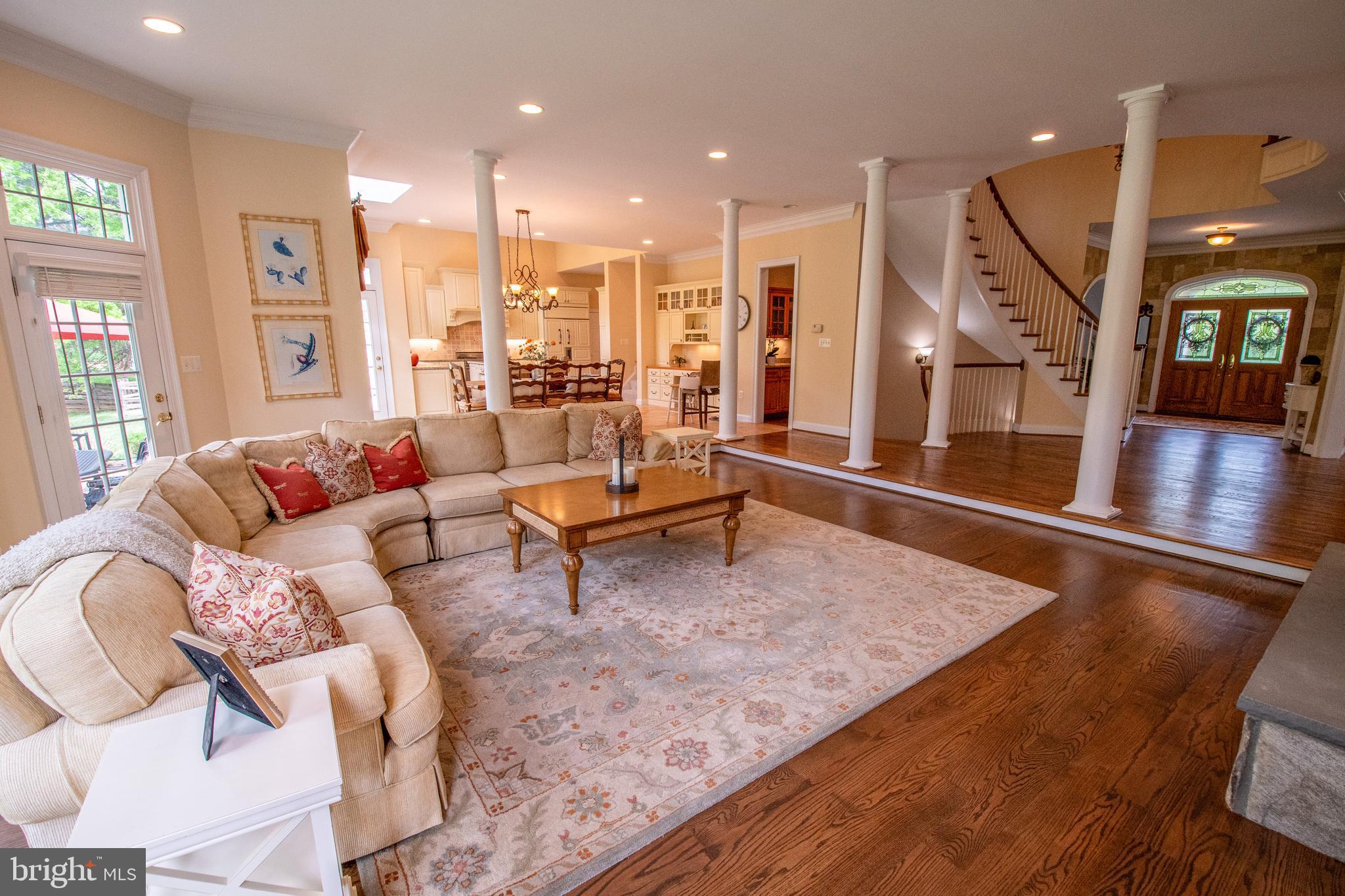 11379 SENECA KNOLL DRIVE