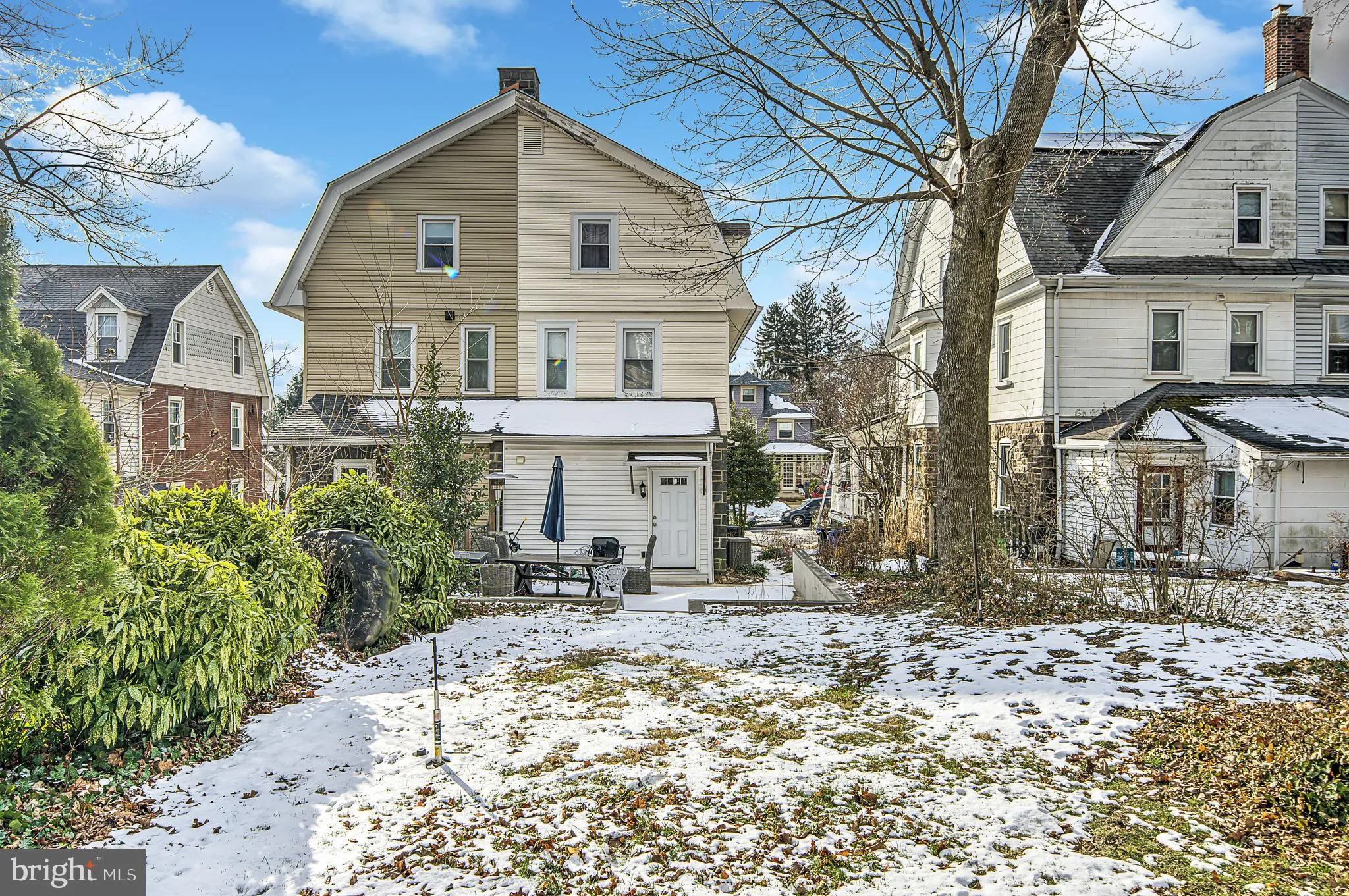 Jenkintown, Pennsylvania 19046, United States, 4 Bedrooms Bedrooms, ,3 BathroomsBathrooms,Residential,Pending,19102