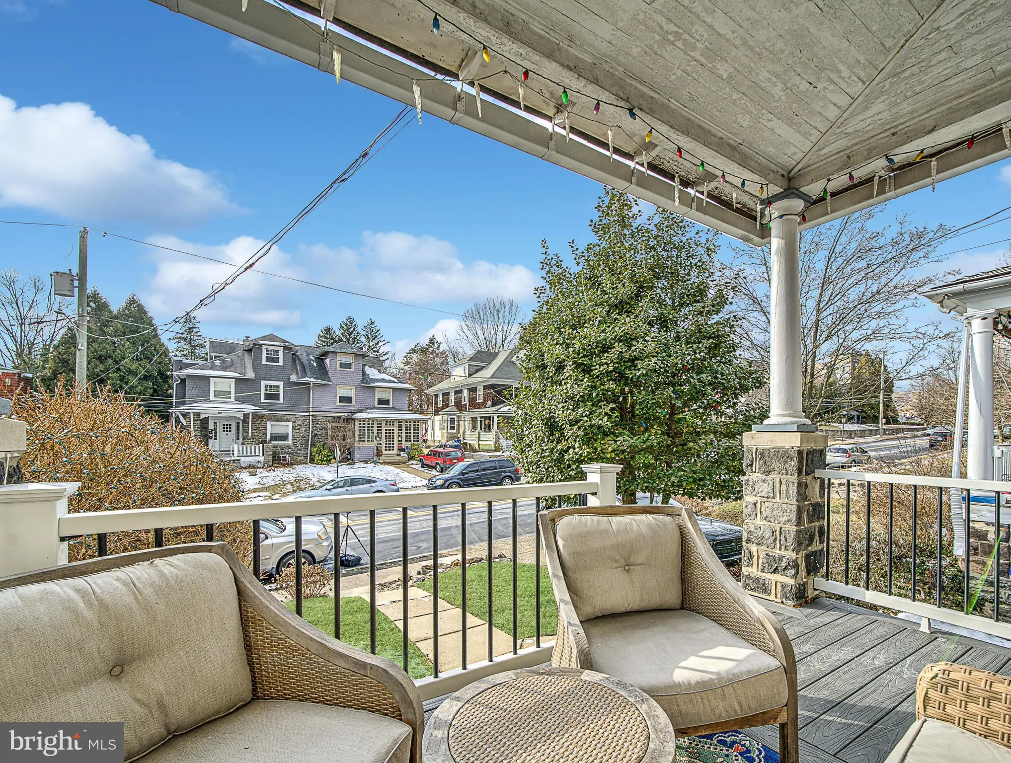 Jenkintown, Pennsylvania 19046, United States, 4 Bedrooms Bedrooms, ,3 BathroomsBathrooms,Residential,Pending,19102