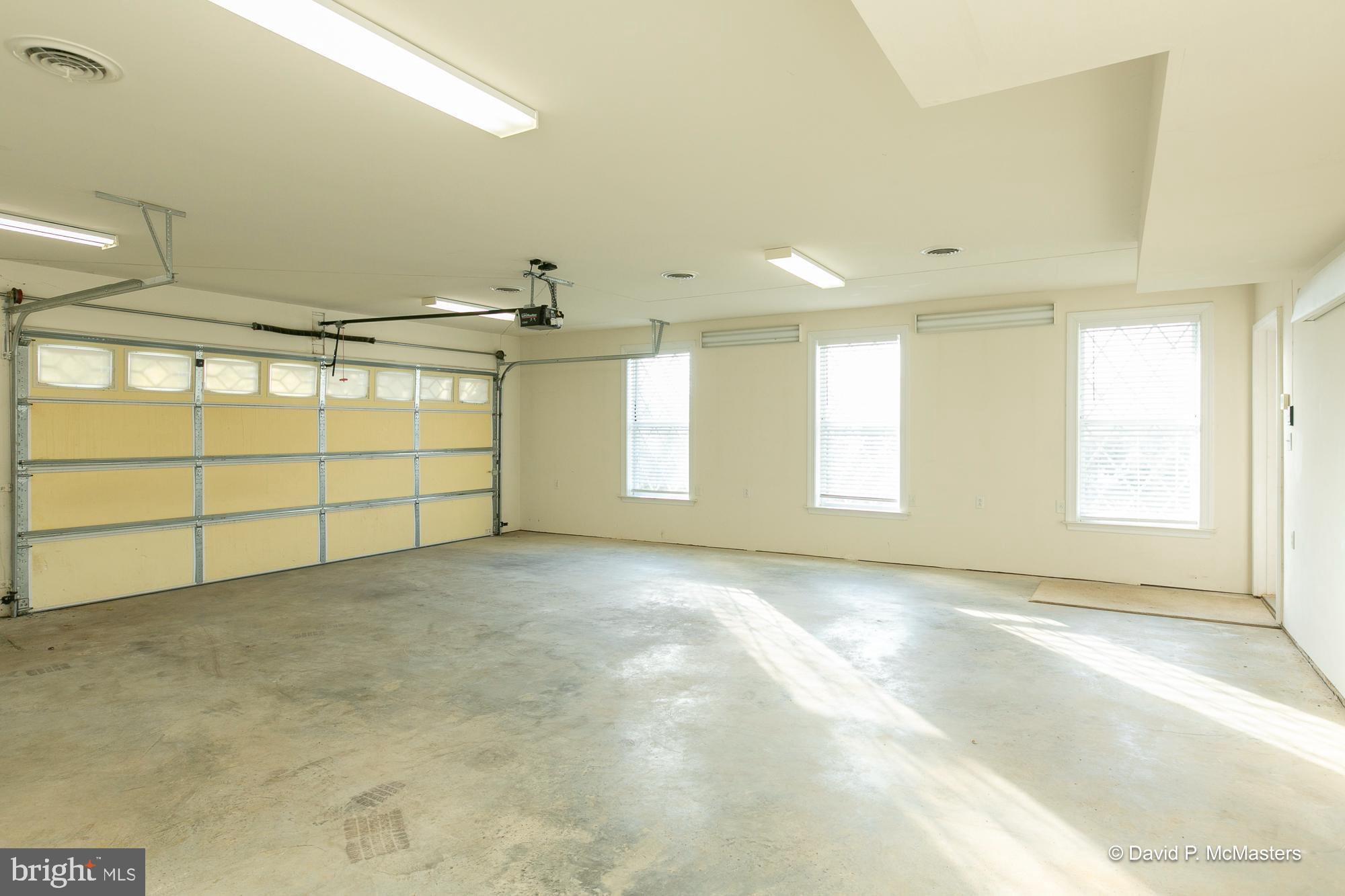 FAIRFAX FARMS - Residential