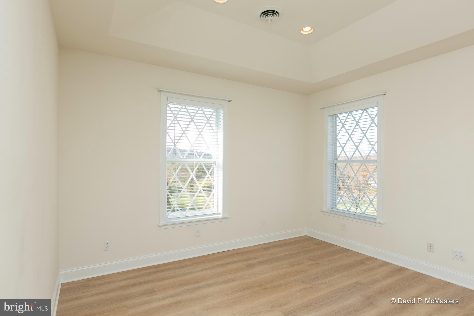 FAIRFAX FARMS - Residential