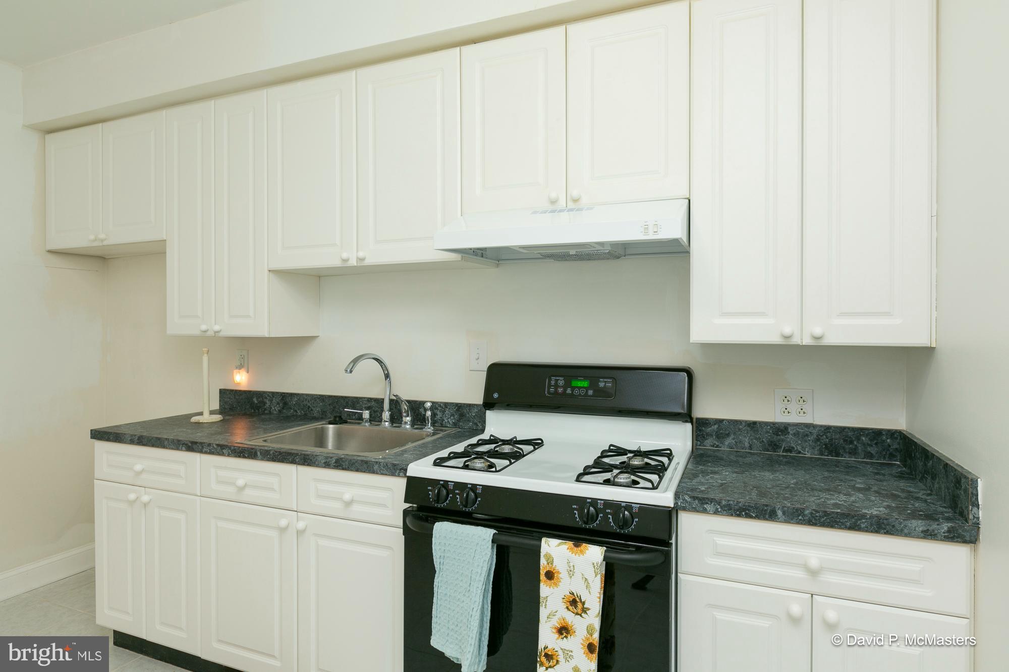 FAIRFAX FARMS - Residential