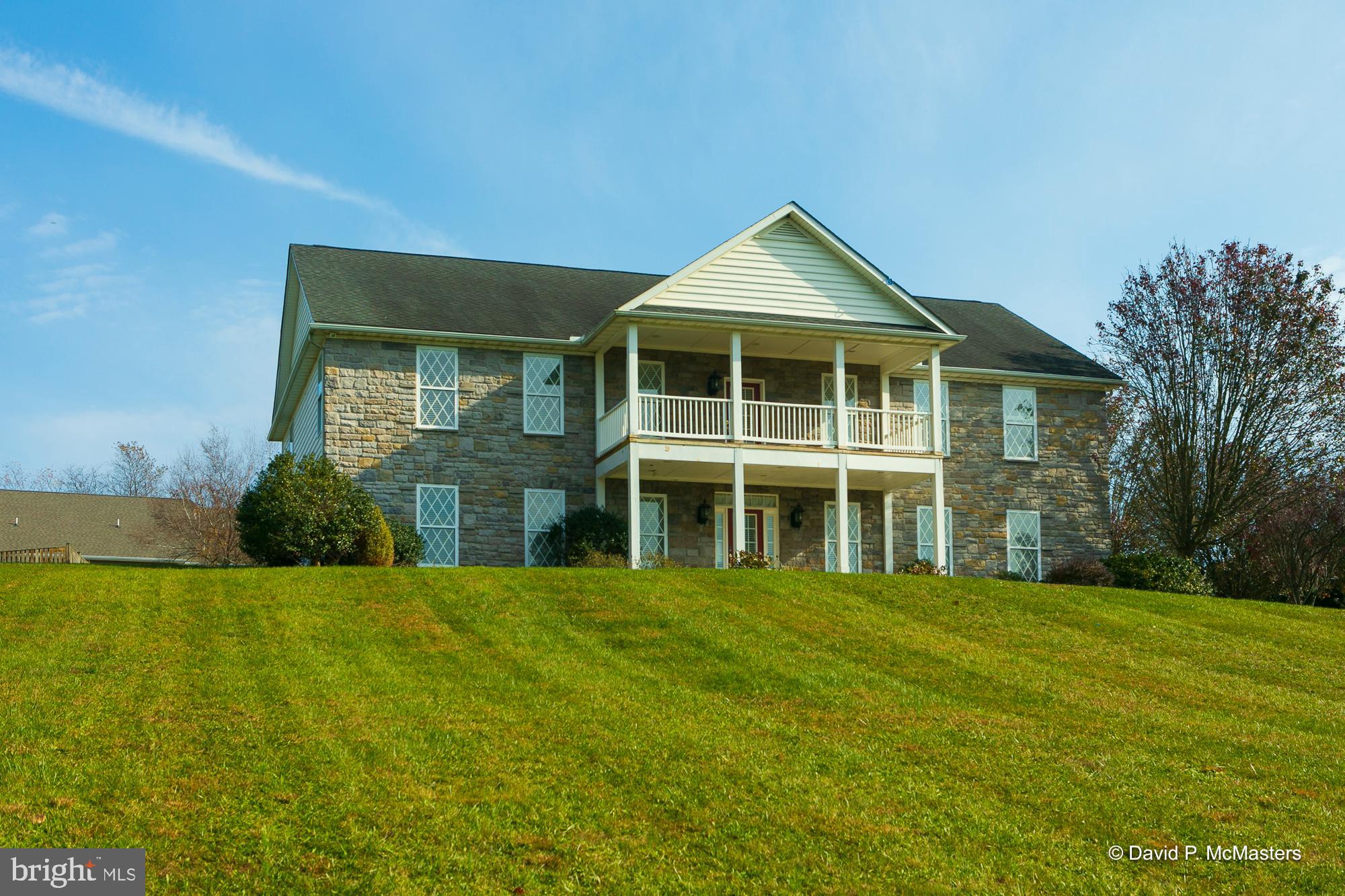 FAIRFAX FARMS - Residential