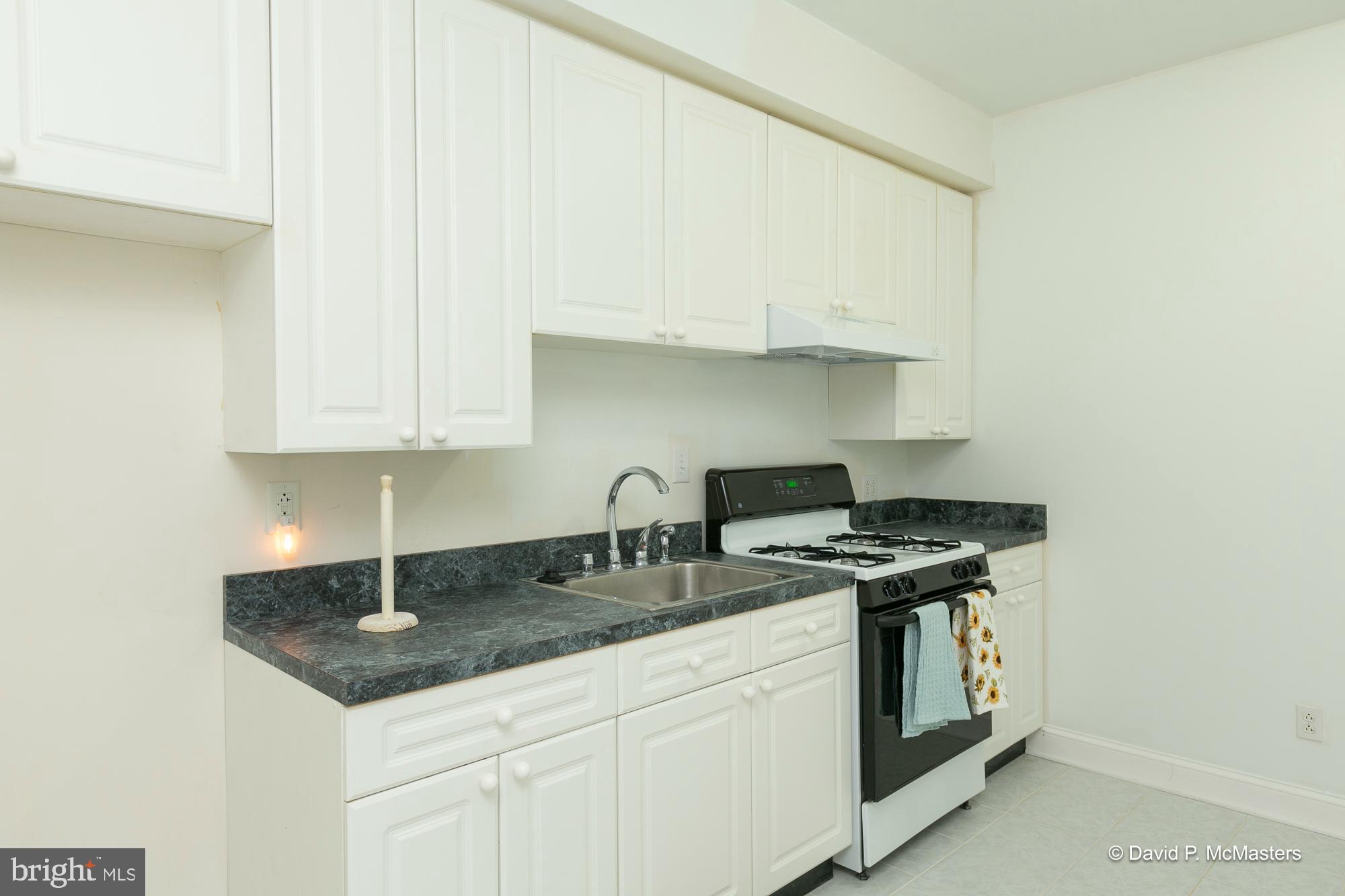 FAIRFAX FARMS - Residential