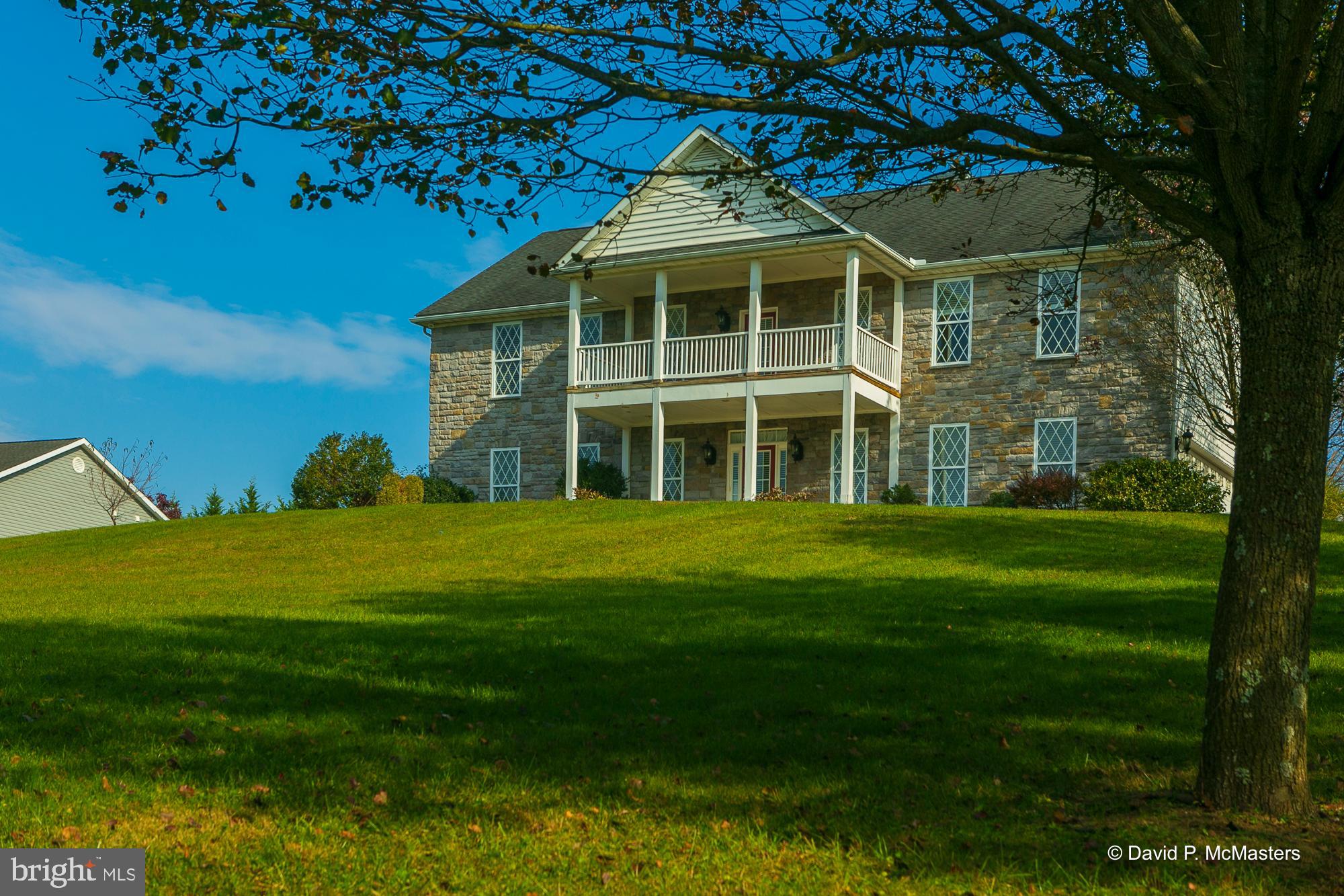 FAIRFAX FARMS - Residential