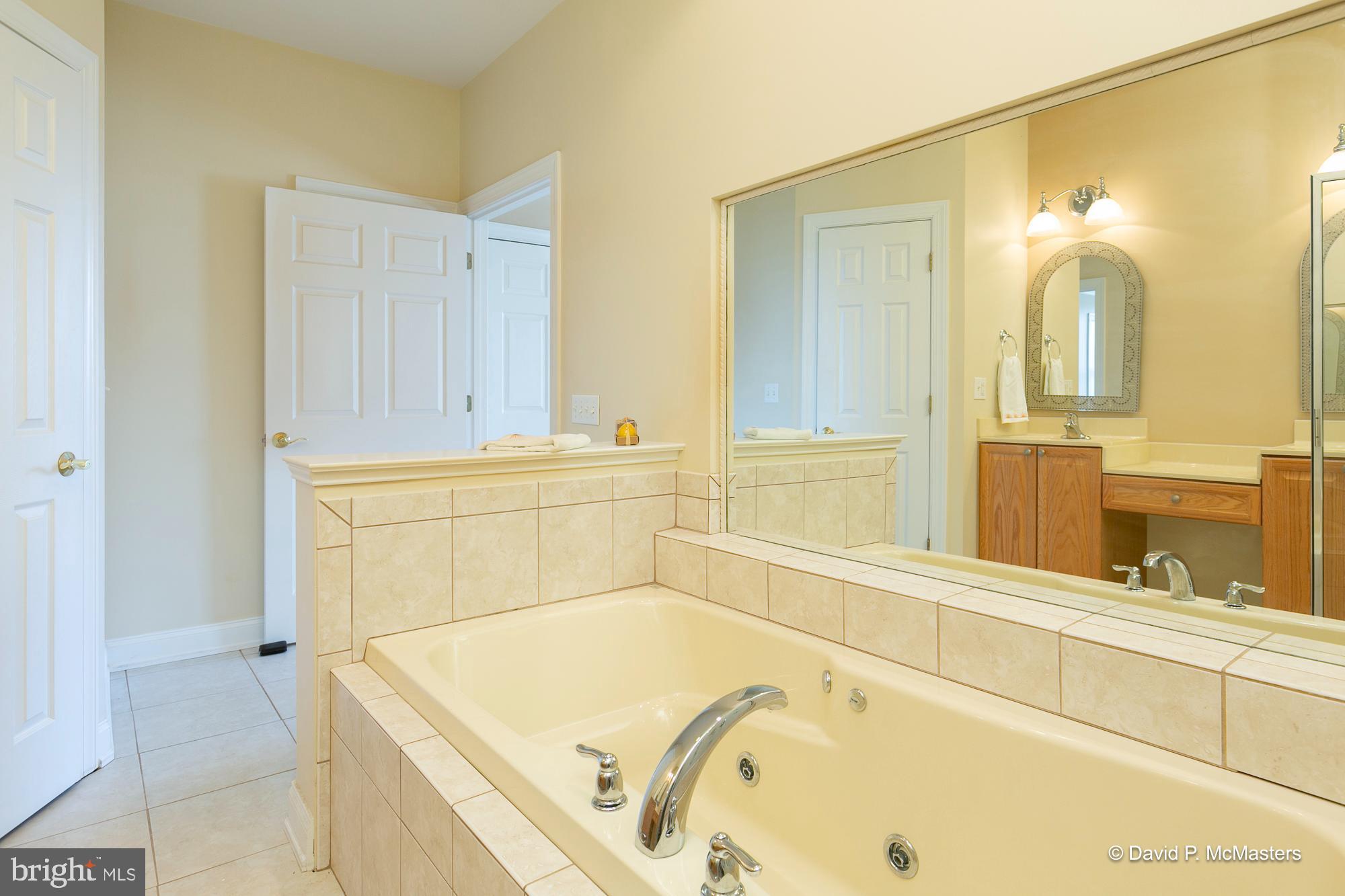 FAIRFAX FARMS - Residential