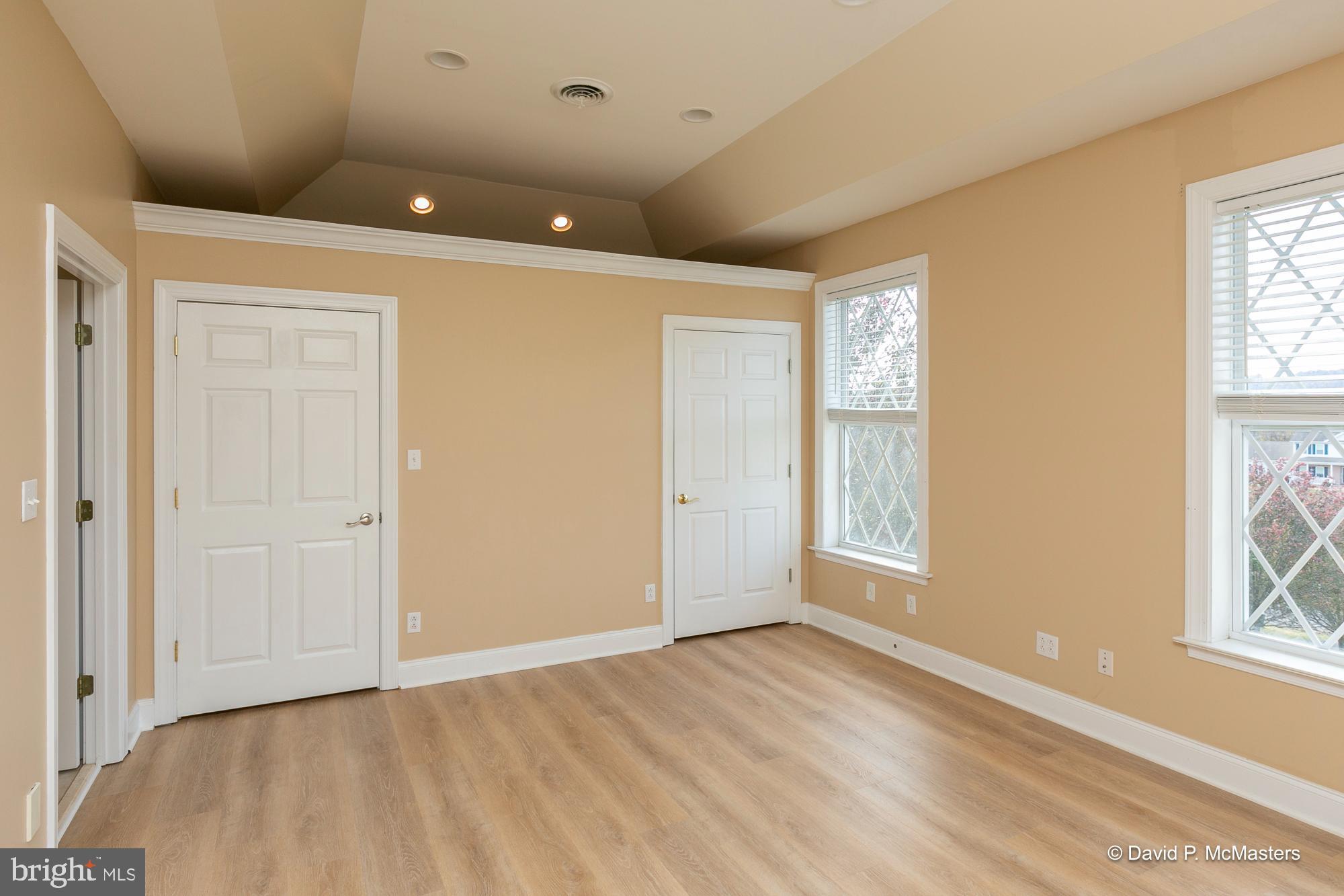 FAIRFAX FARMS - Residential