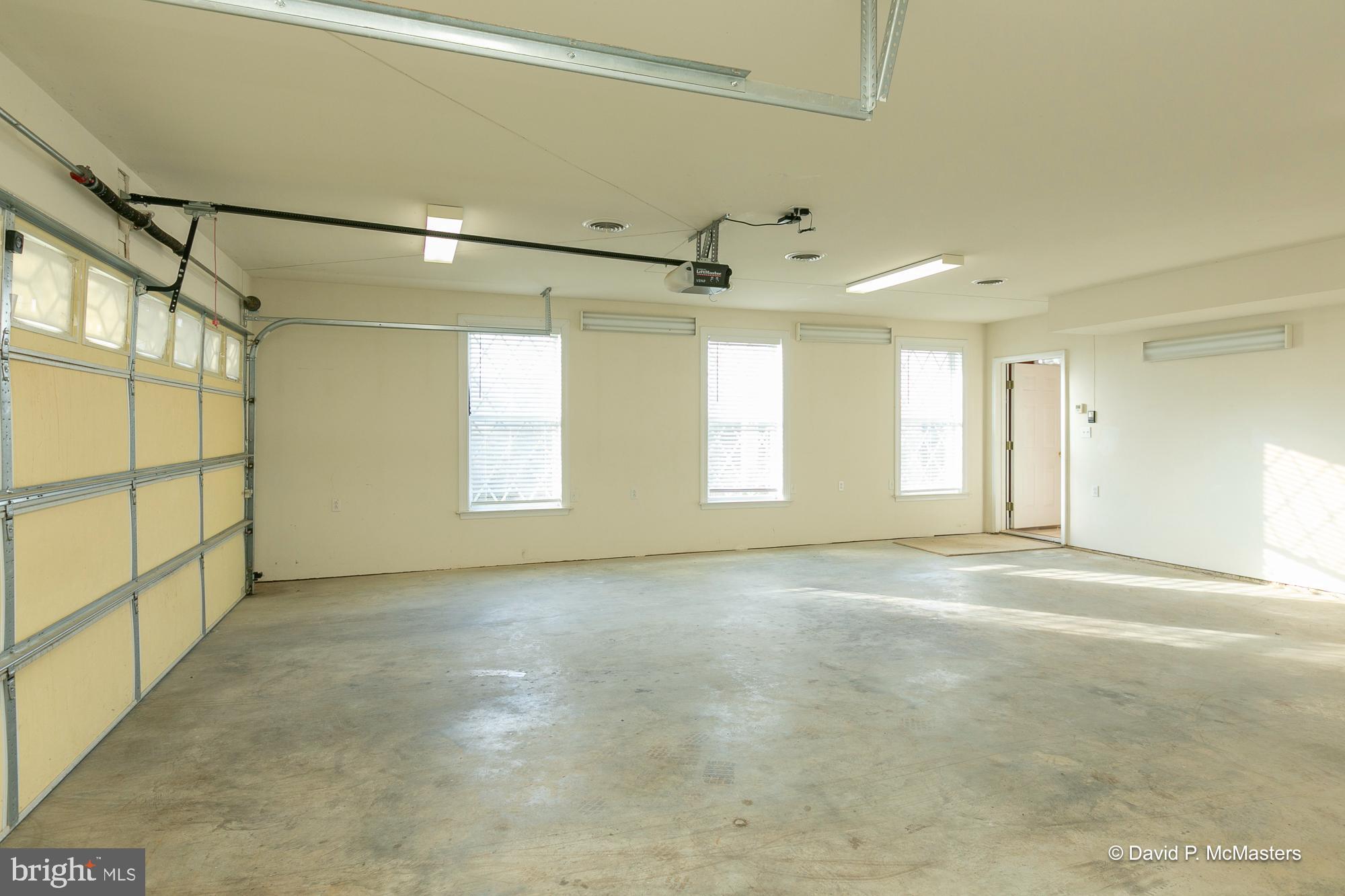 FAIRFAX FARMS - Residential