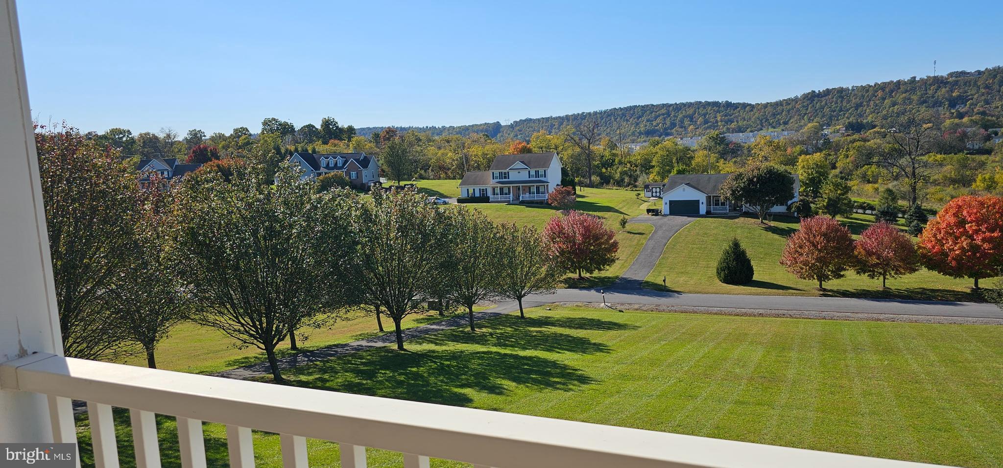 FAIRFAX FARMS - Residential