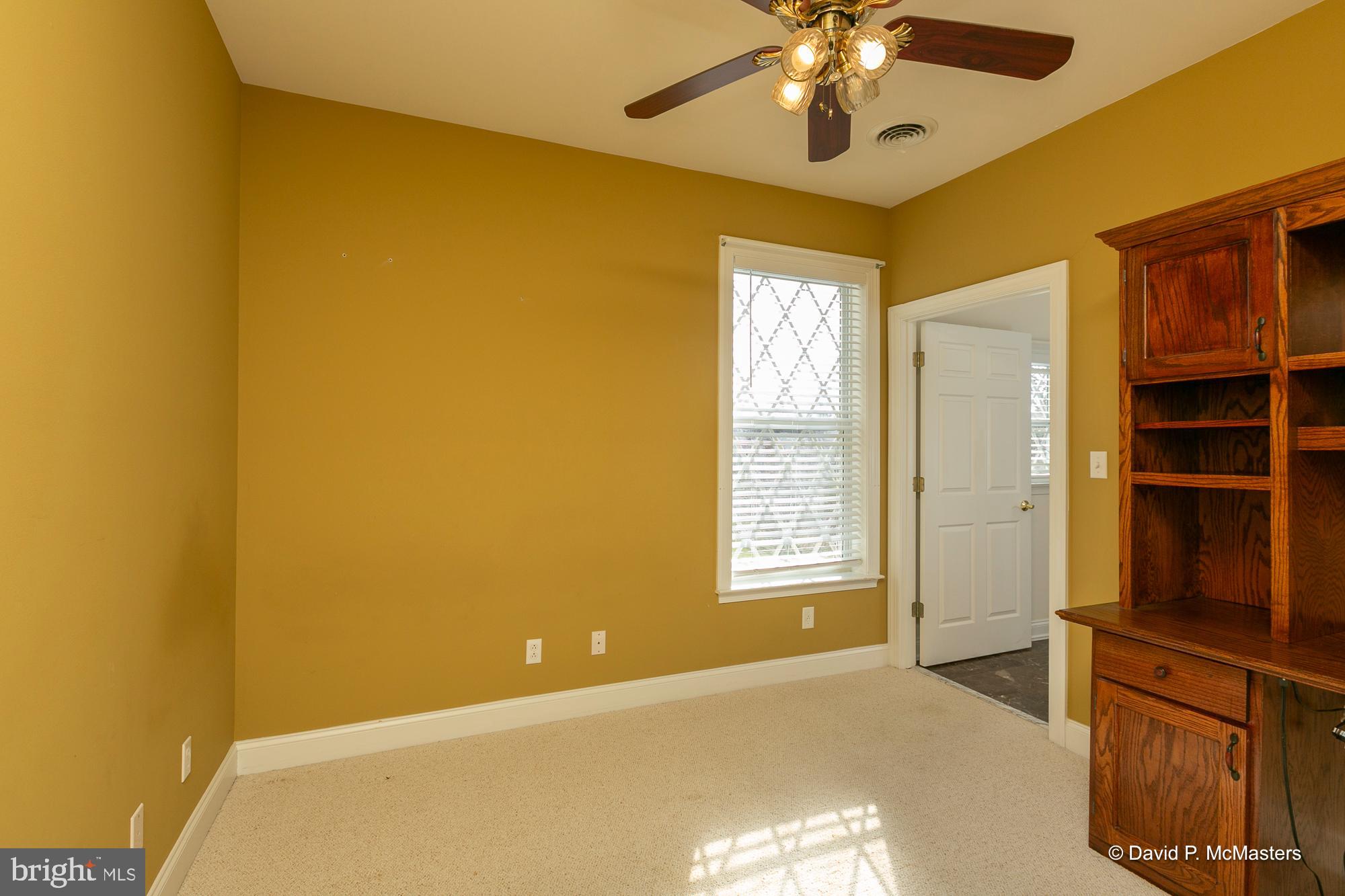 FAIRFAX FARMS - Residential