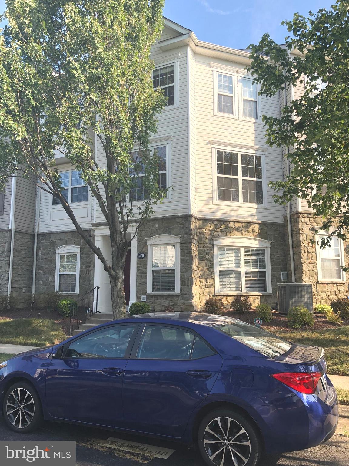 PARKSIDE AT ASHBURN - Residential Lease