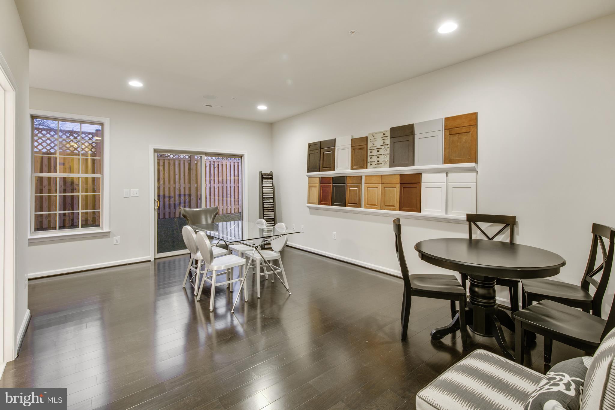 SEVERN HOLLOW - Residential