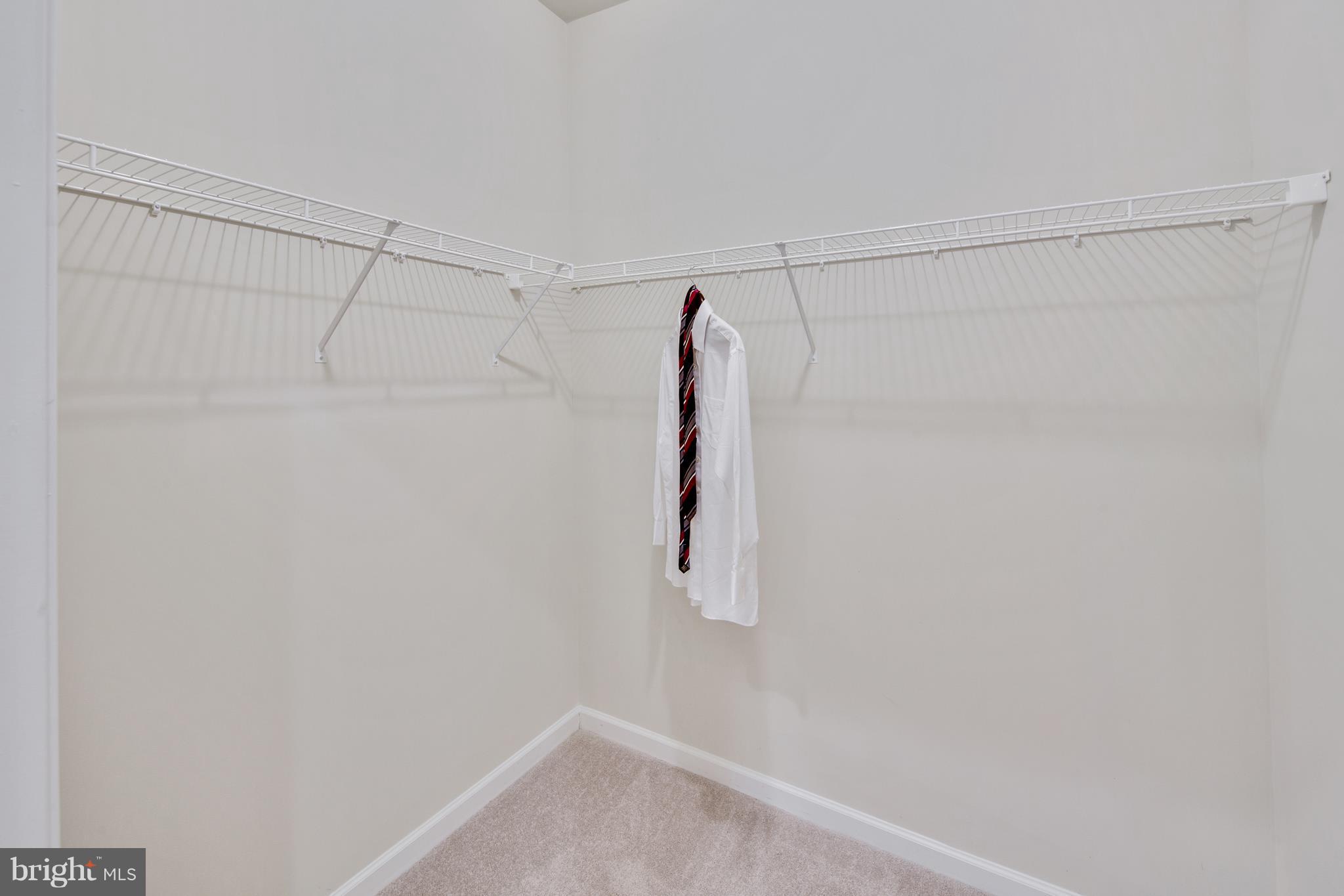 SEVERN HOLLOW - Residential