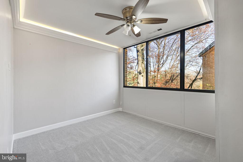 SAXONY SQUARE - Residential