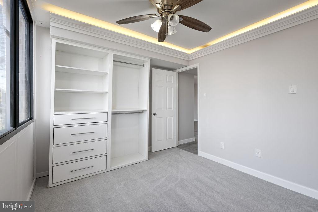 SAXONY SQUARE - Residential