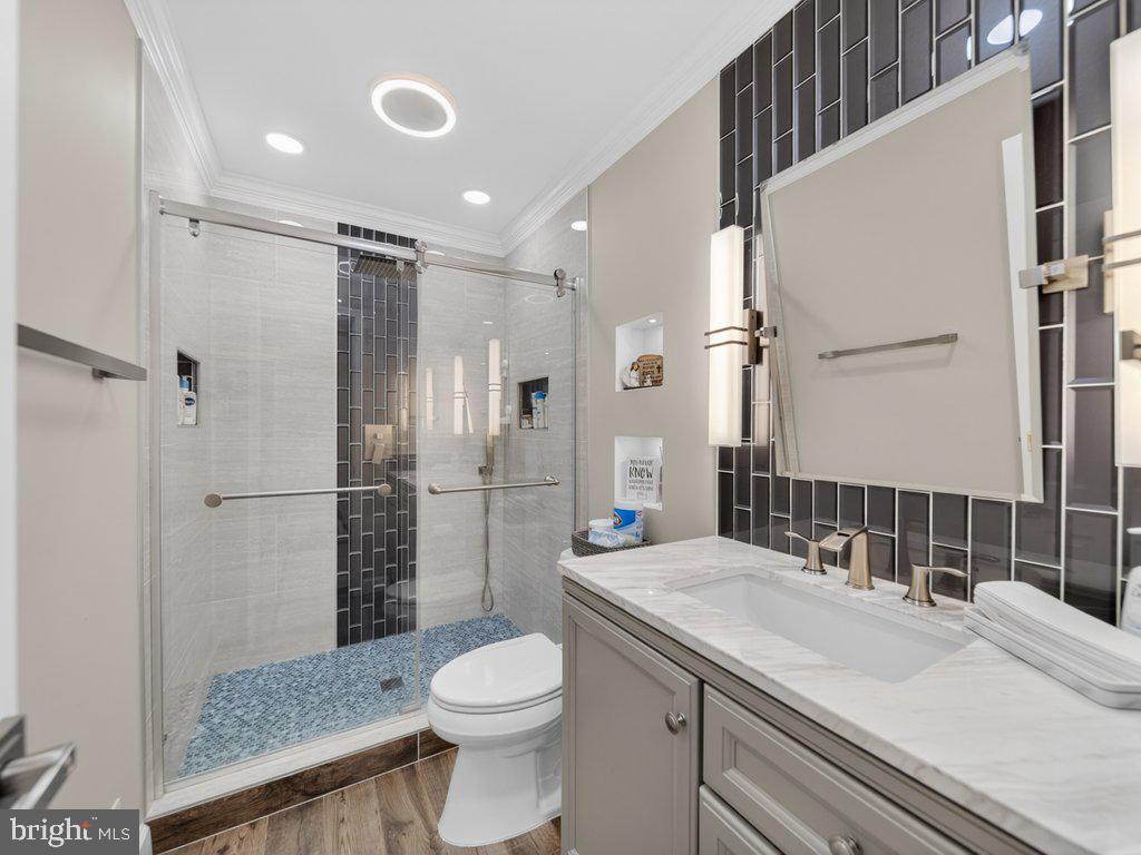 FIRWOOD MANOR - Residential