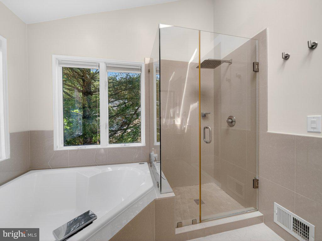 FIRWOOD MANOR - Residential
