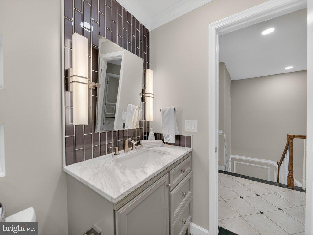 FIRWOOD MANOR - Residential