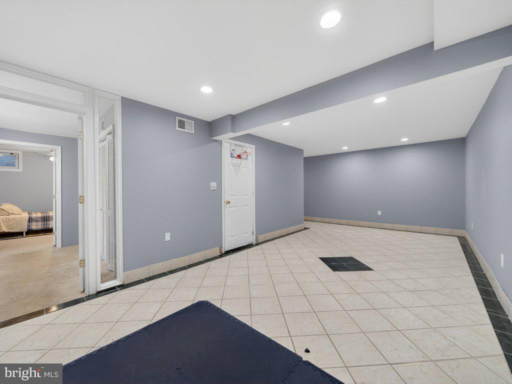 FIRWOOD MANOR - Residential