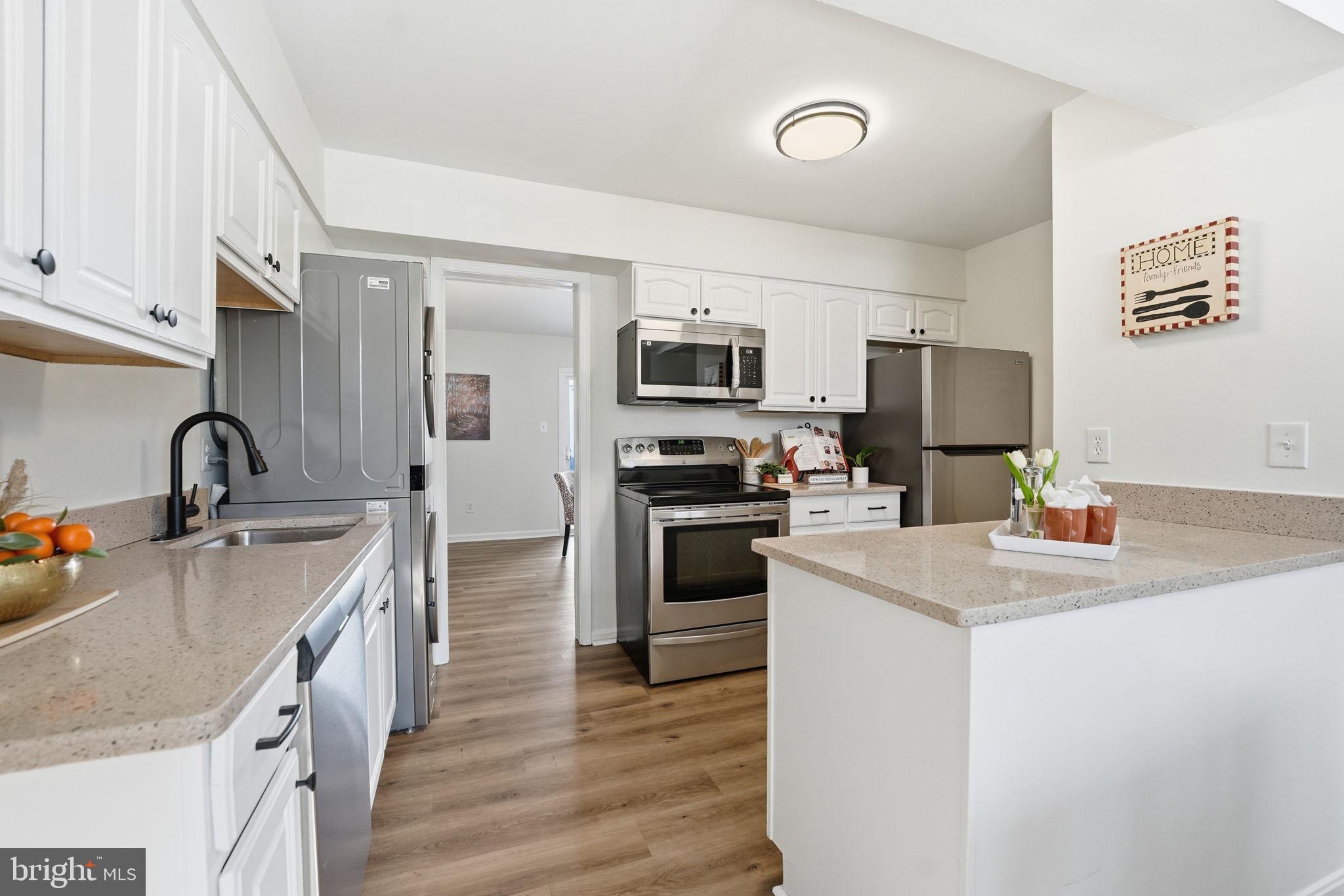 THE MEADOWS - Residential