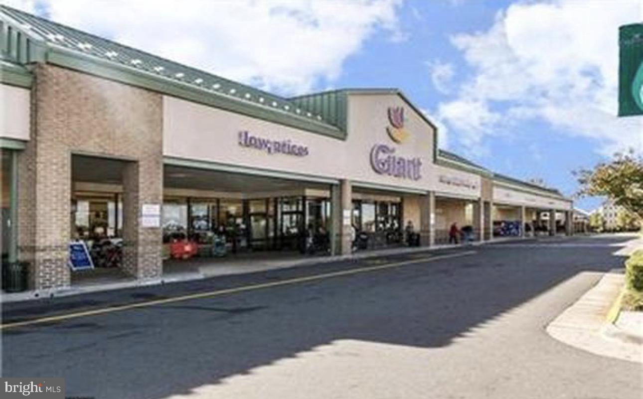 THE MEADOWS - Residential