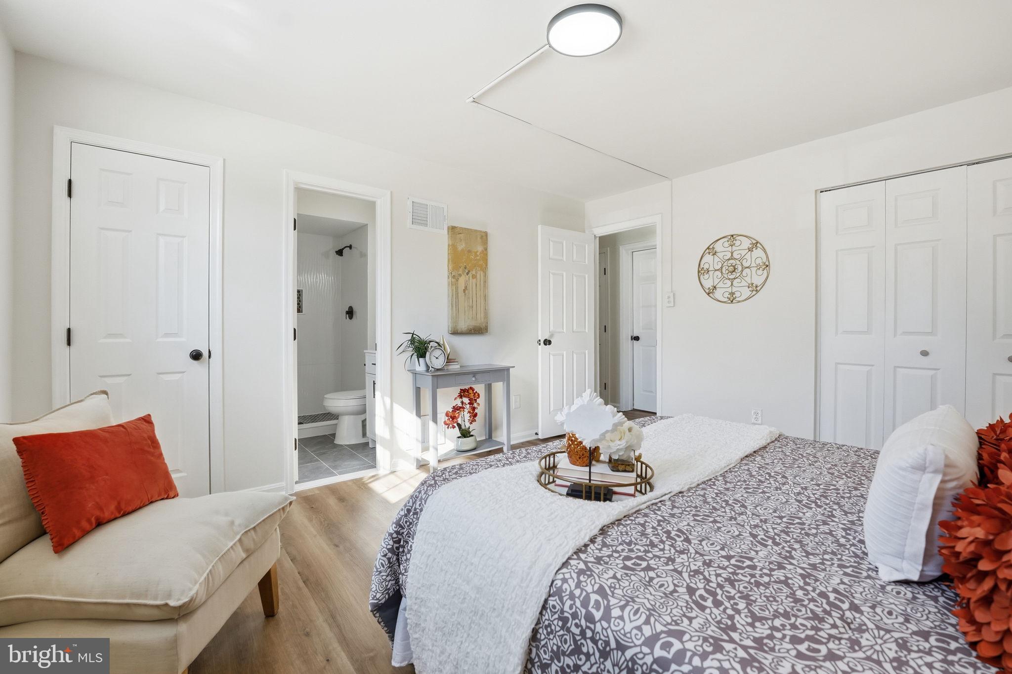 THE MEADOWS - Residential