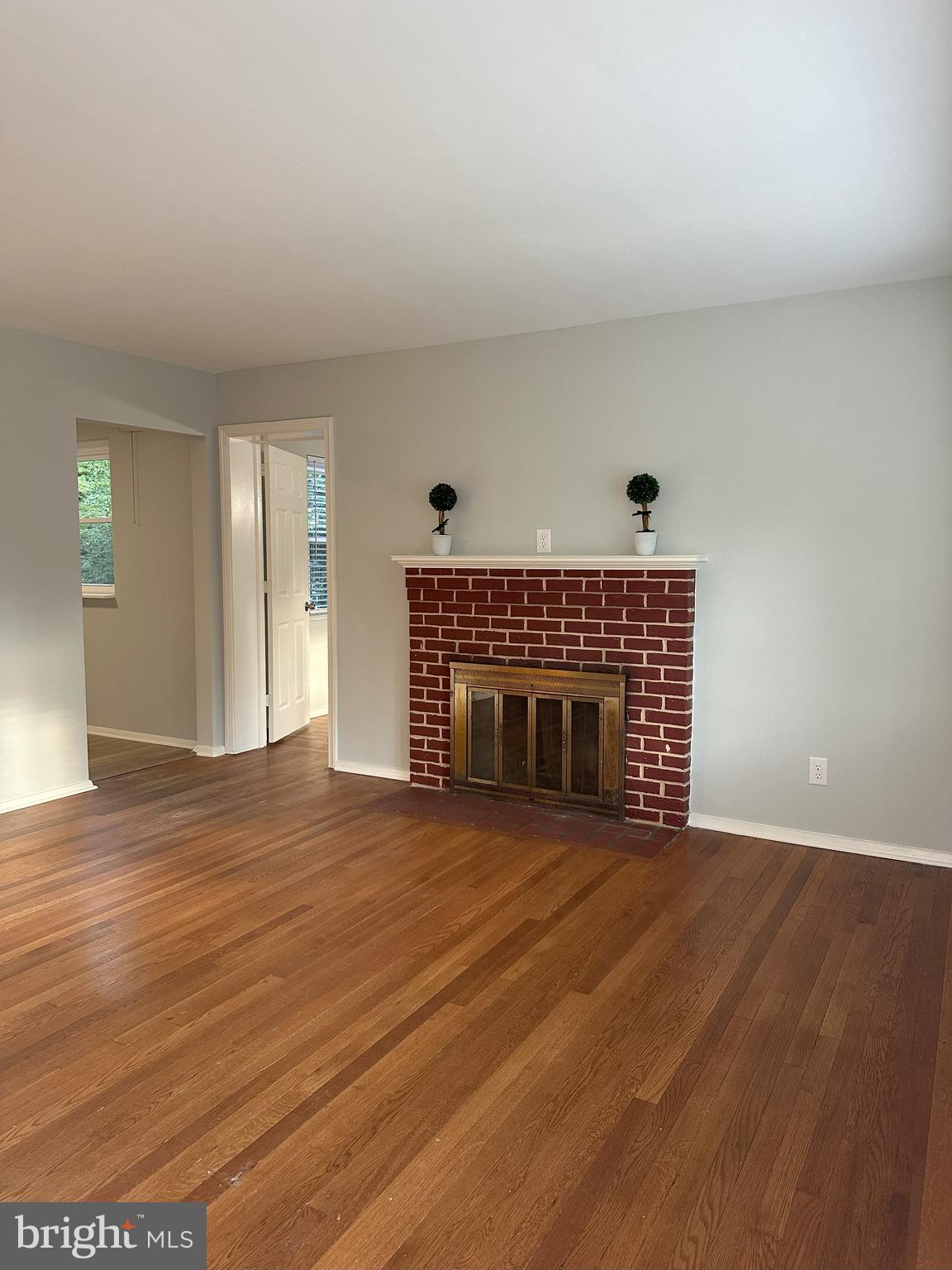 WESTHAMPTON - Residential Lease