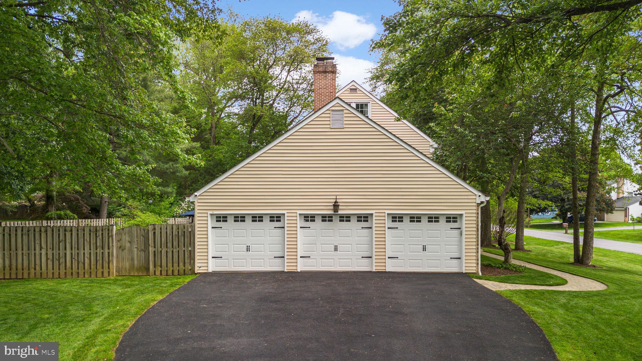 4636 CHERRY VALLEY DRIVE