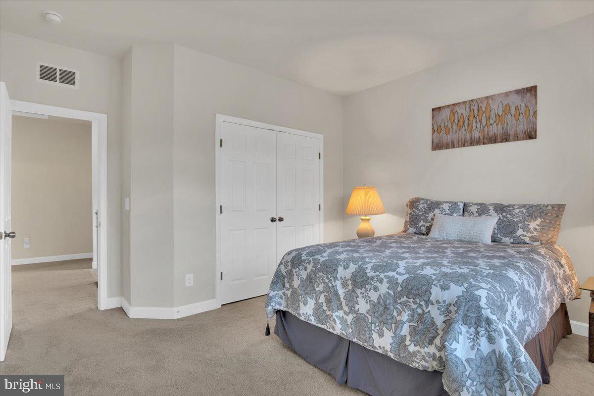 ROSEDALE - Residential