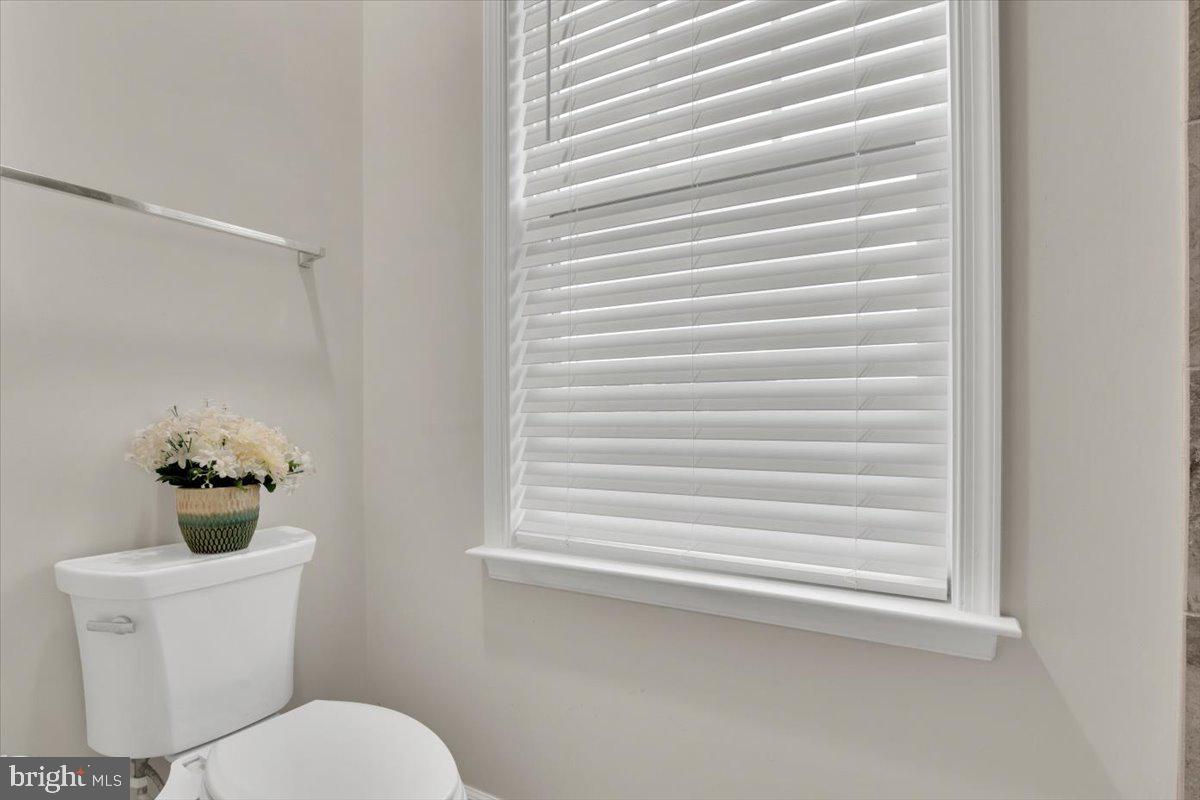 ROSEDALE - Residential