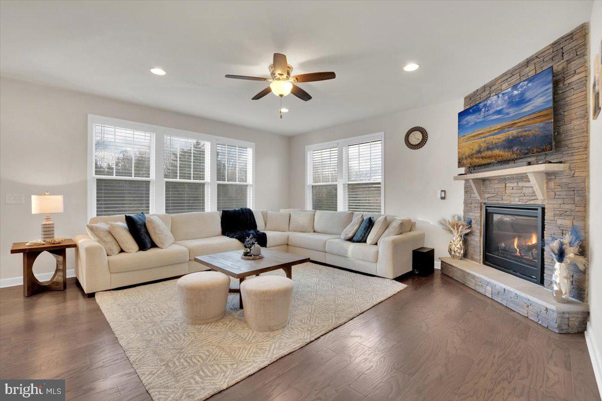 ROSEDALE - Residential